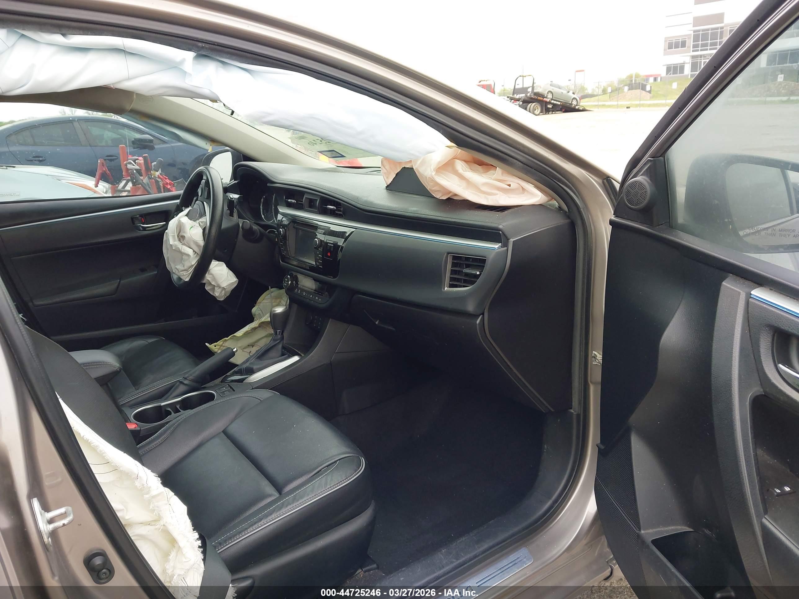 TOYOTA COROLLA image 5