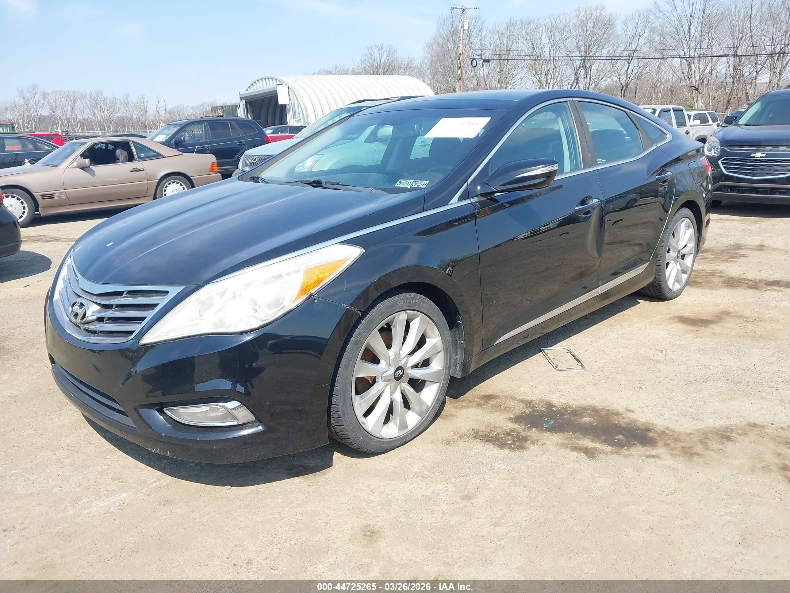 HYUNDAI AZERA image 2