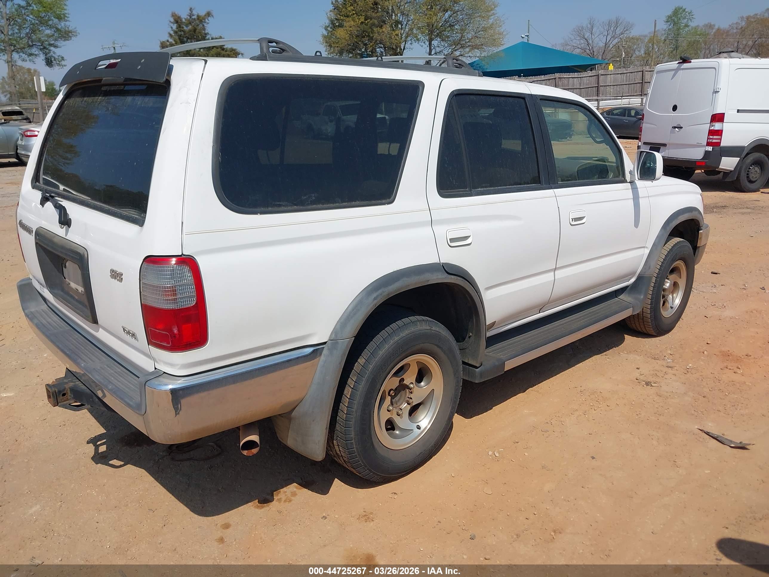 TOYOTA 4RUNNER image 4