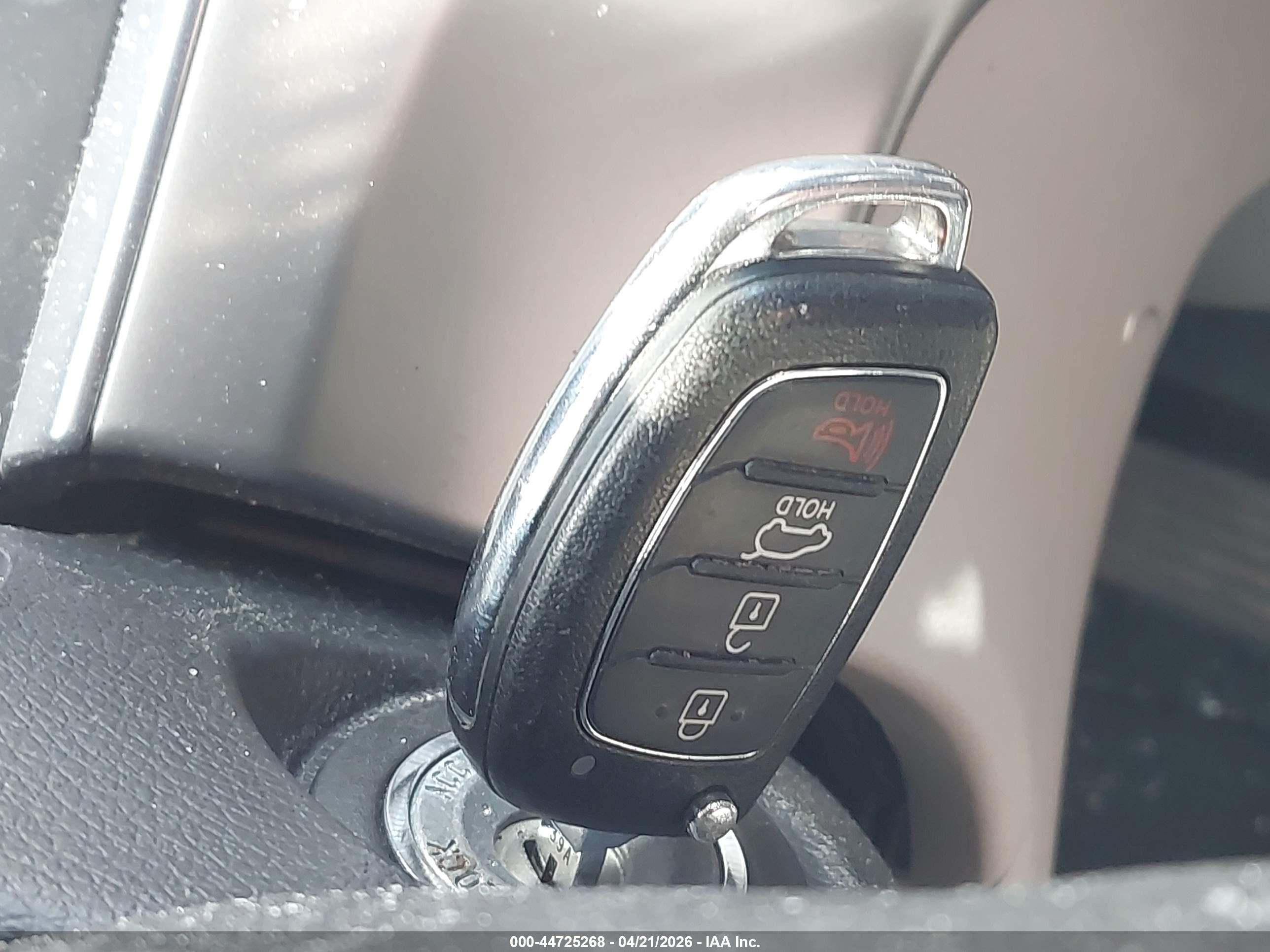 HYUNDAI SONATA image 11