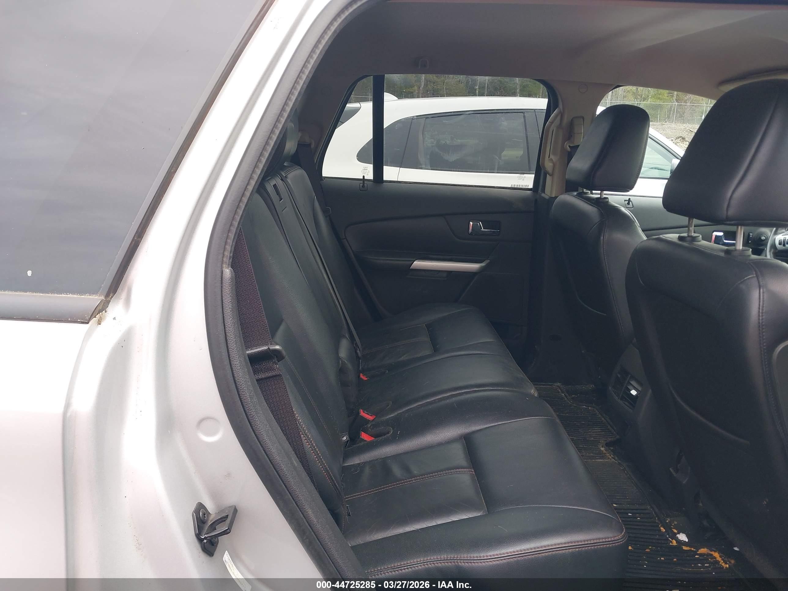 FORD EDGE image 8