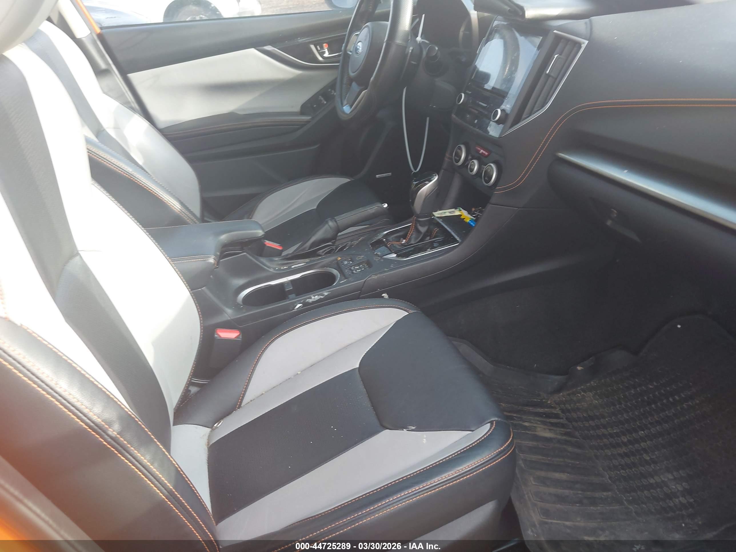 SUBARU CROSSTREK image 5