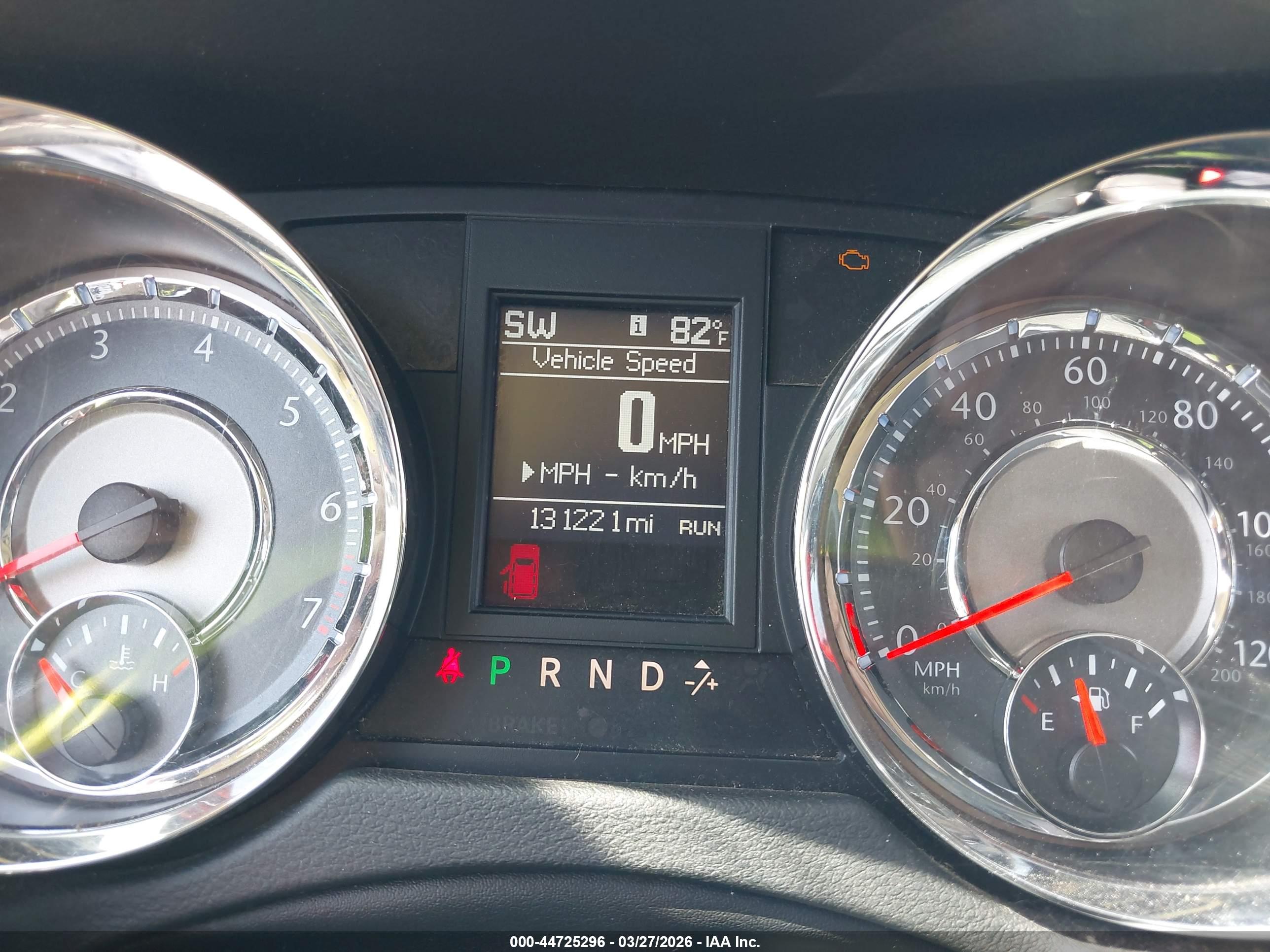CHRYSLER TOWN image 7