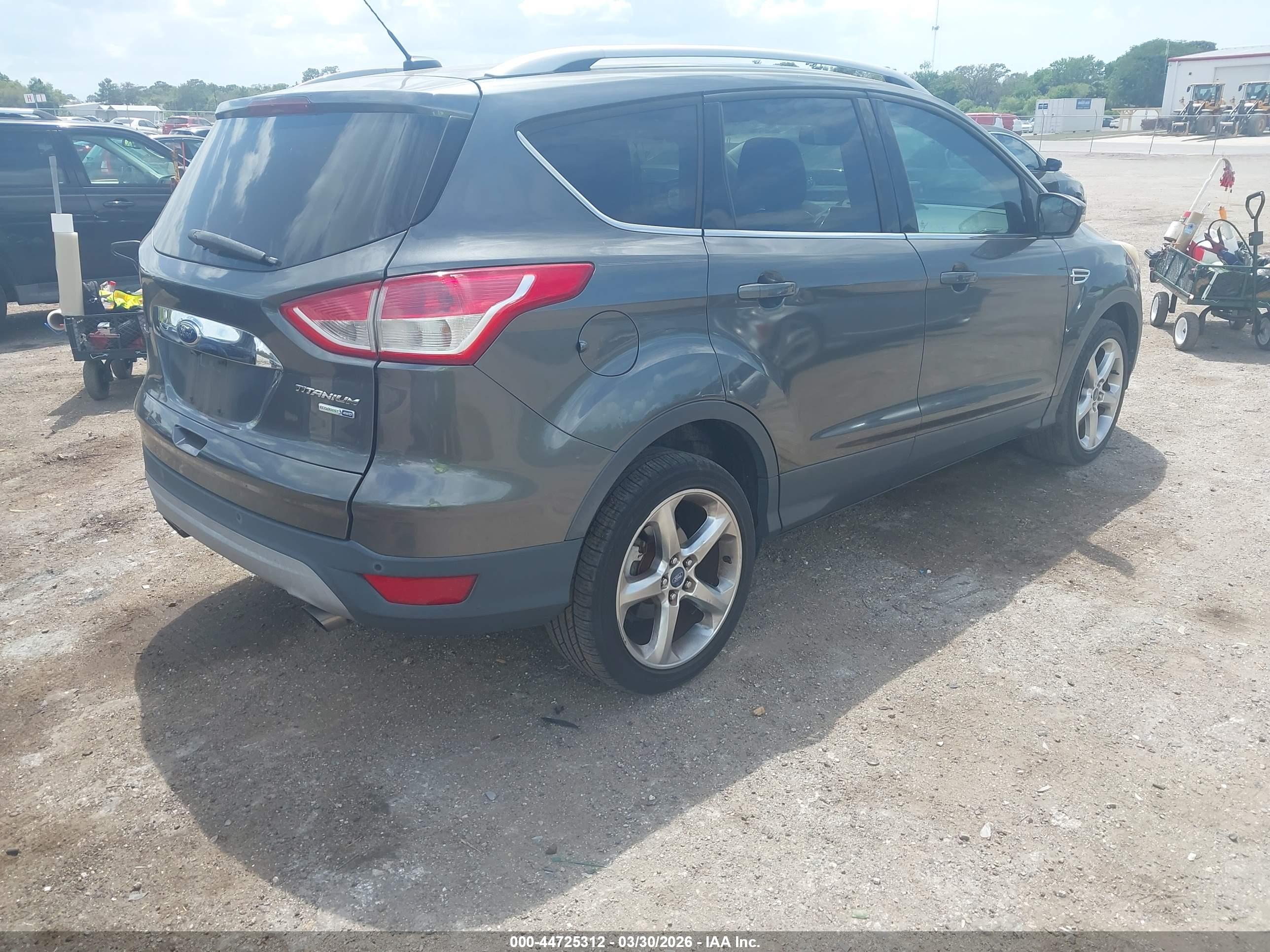 FORD ESCAPE image 4