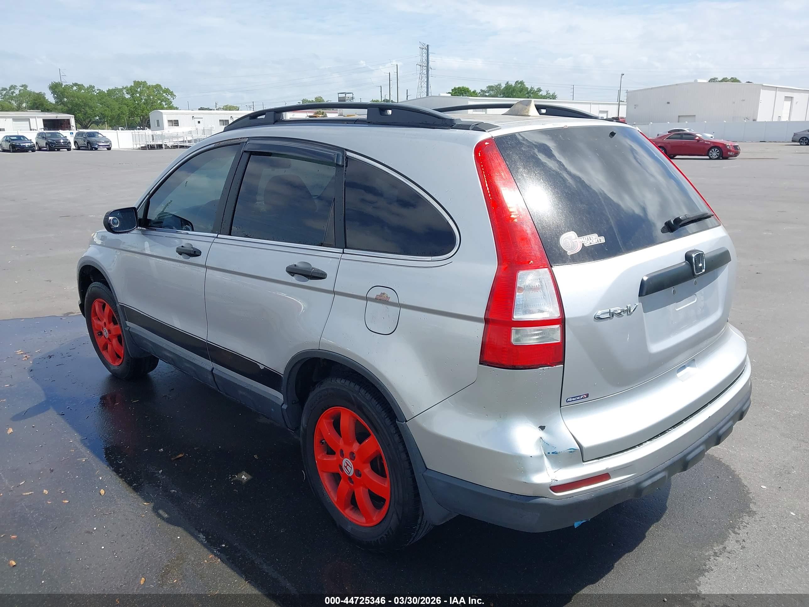 HONDA CR-V image 3