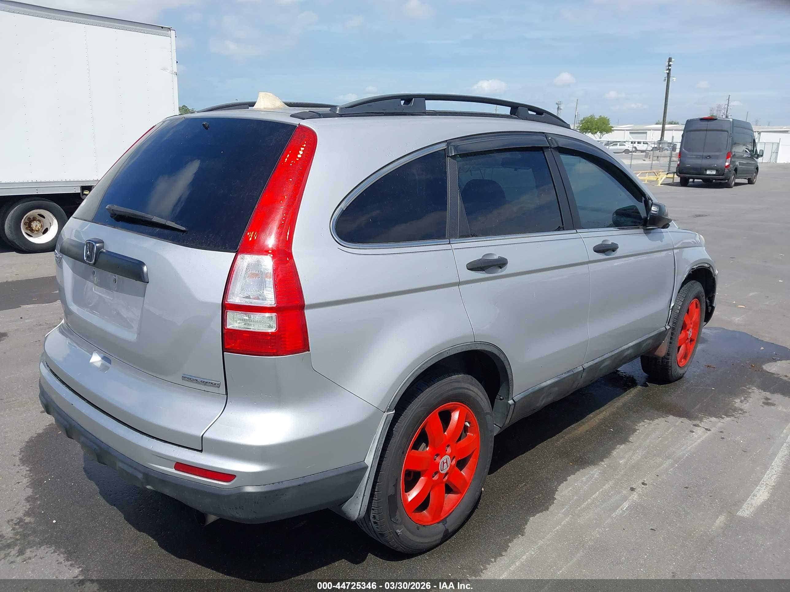 HONDA CR-V image 4
