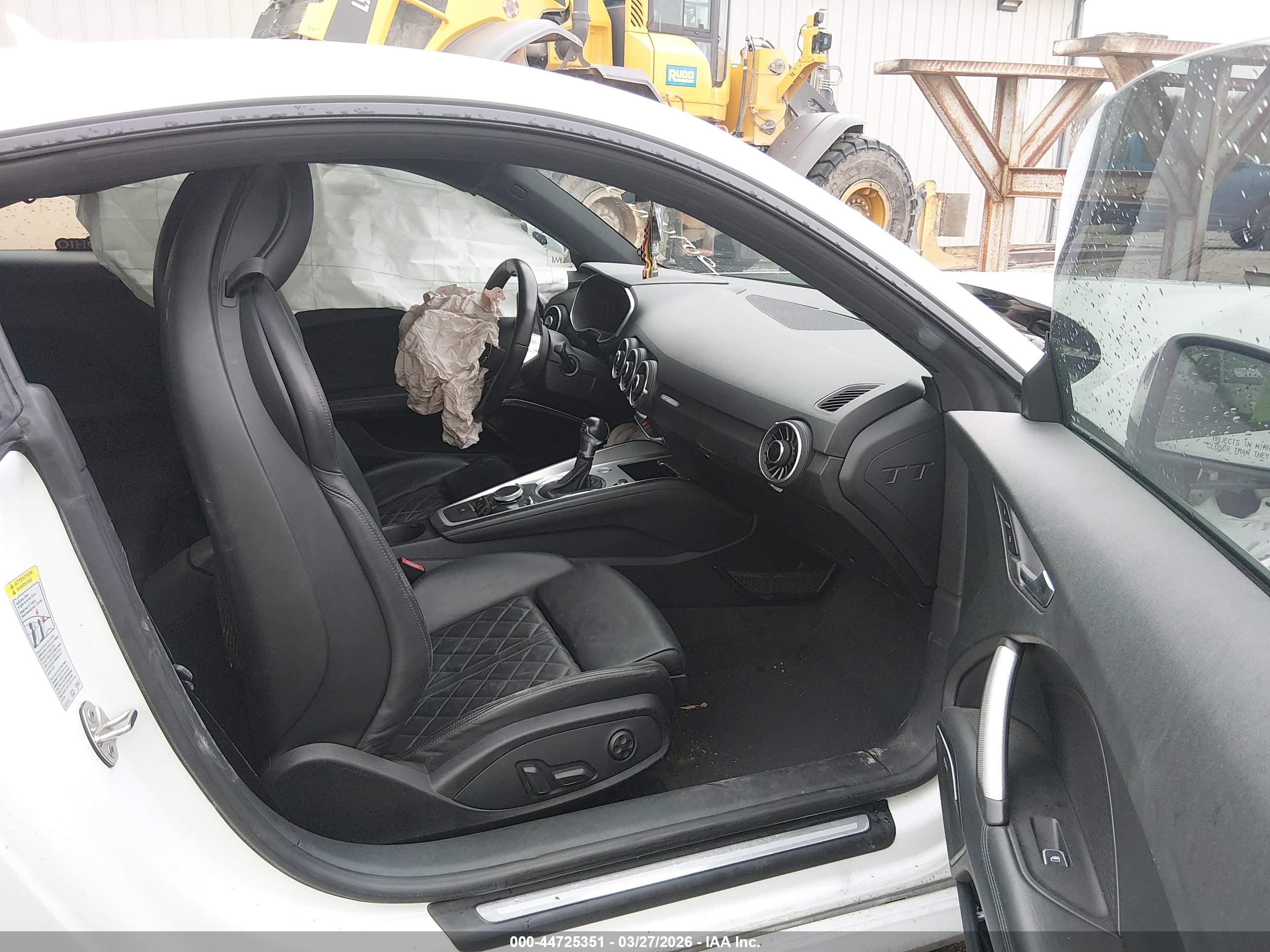 AUDI TT image 5
