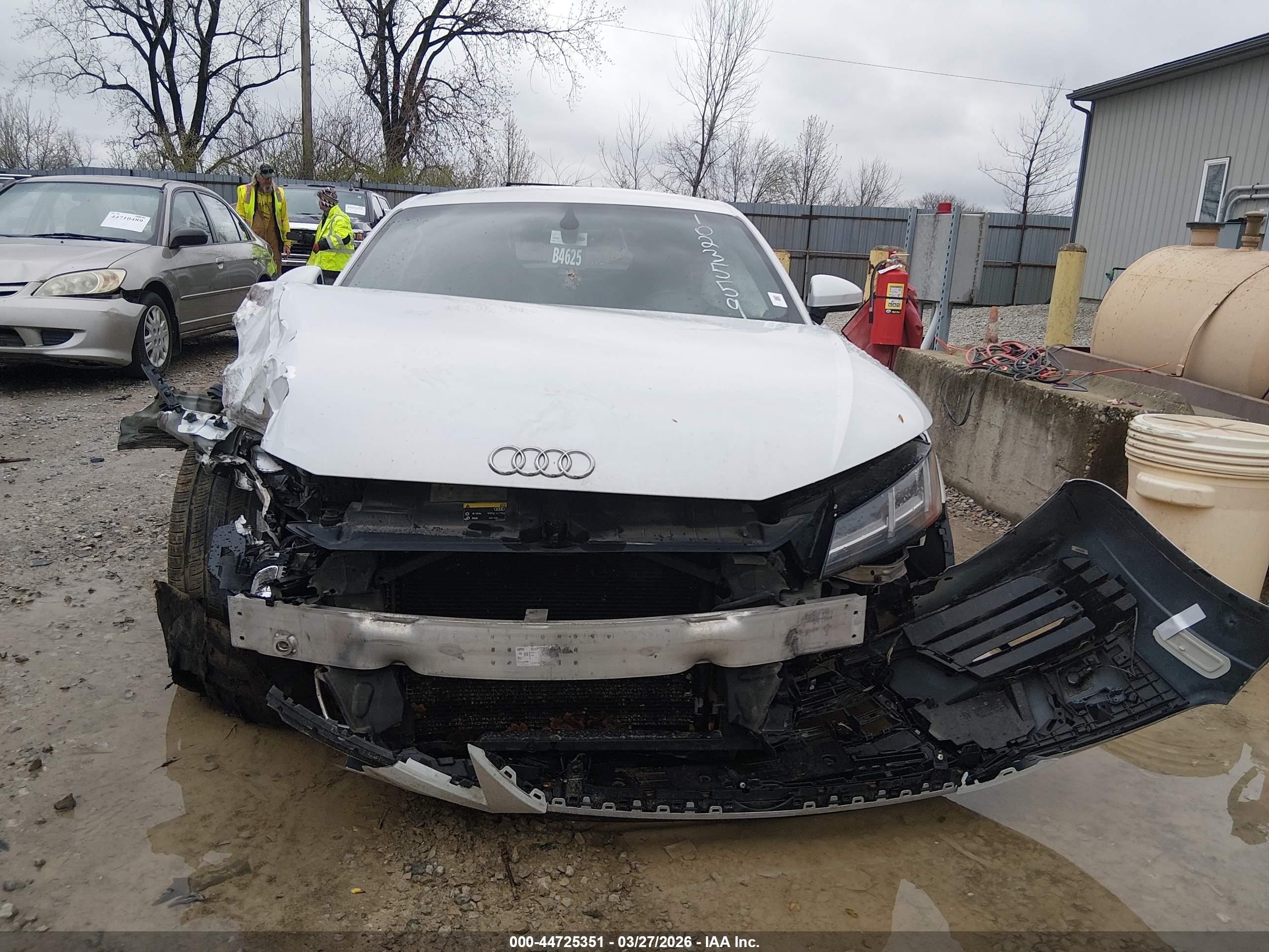 AUDI TT image 6