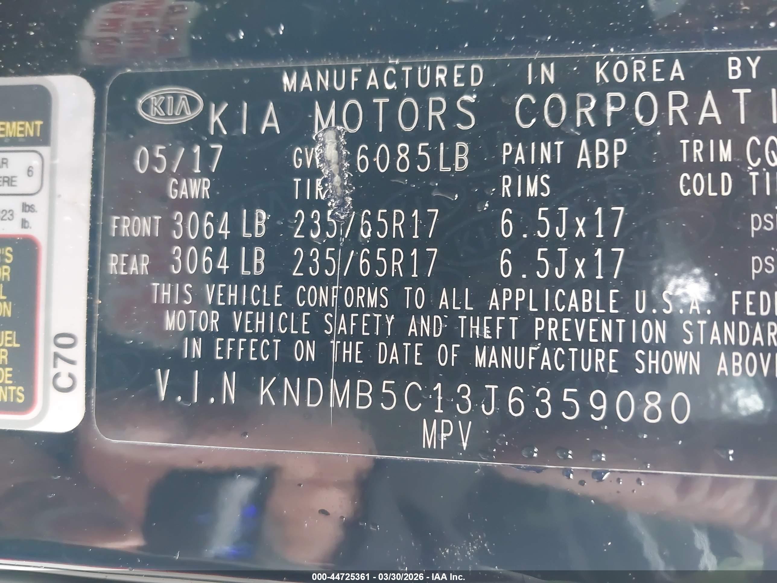 KIA SEDONA image 9