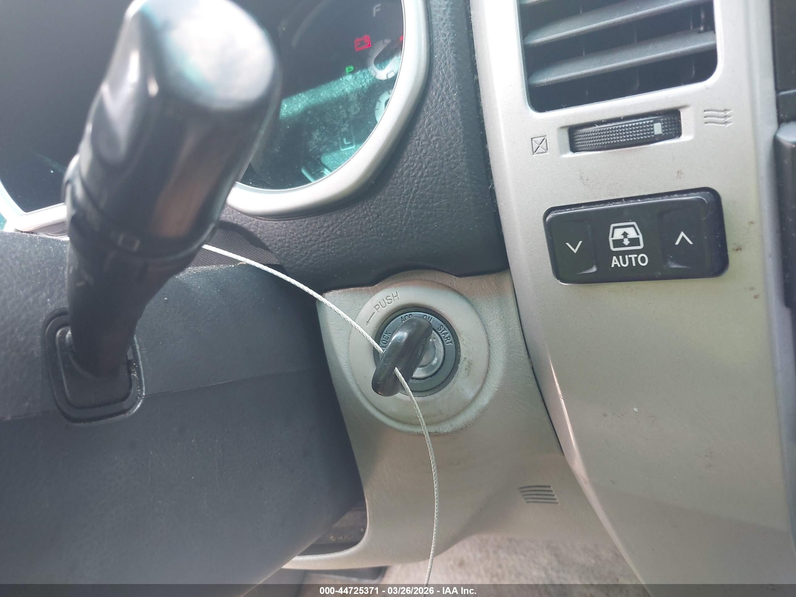 TOYOTA 4RUNNER image 11