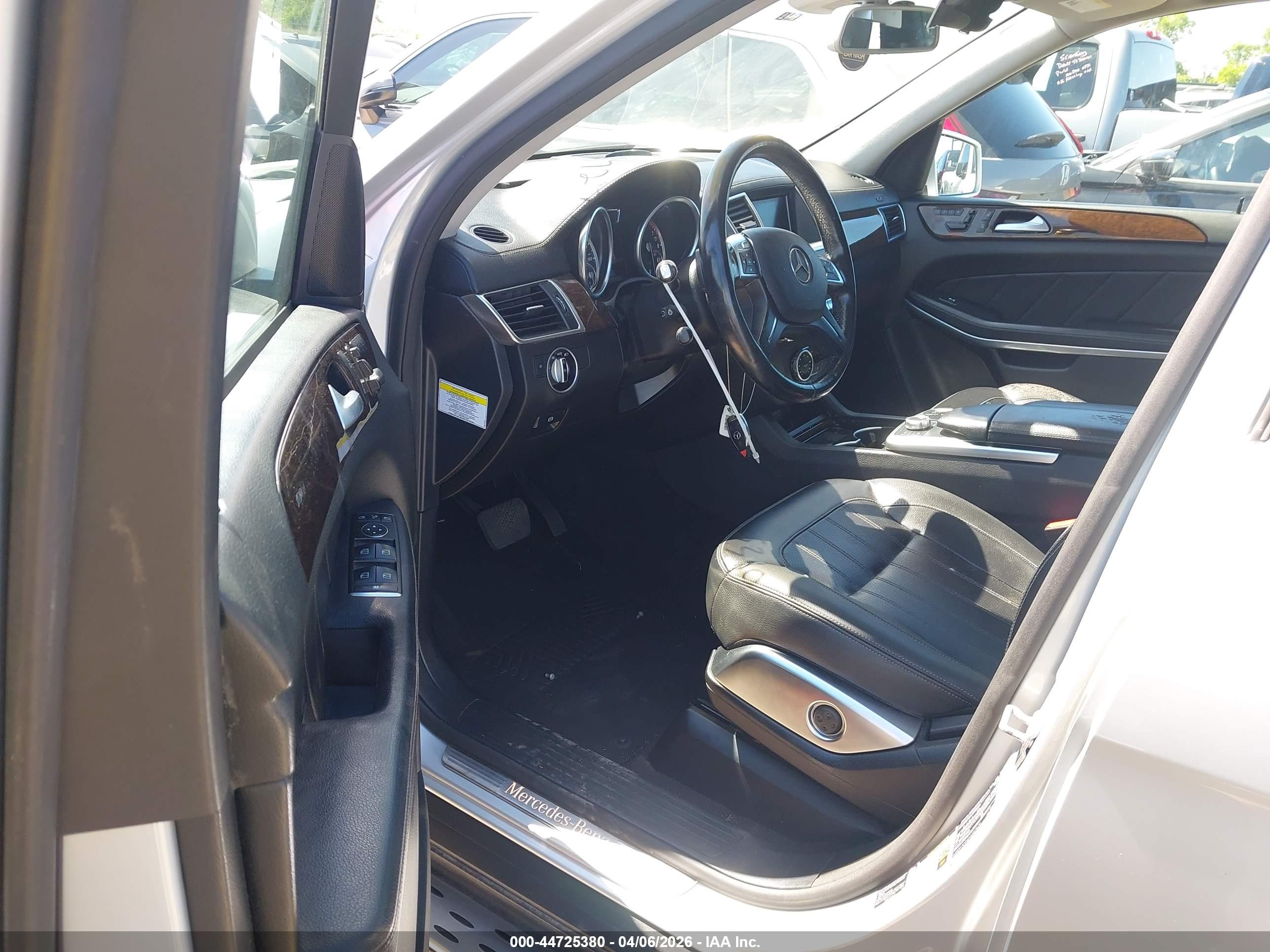 MERCEDES-BENZ GL image 5