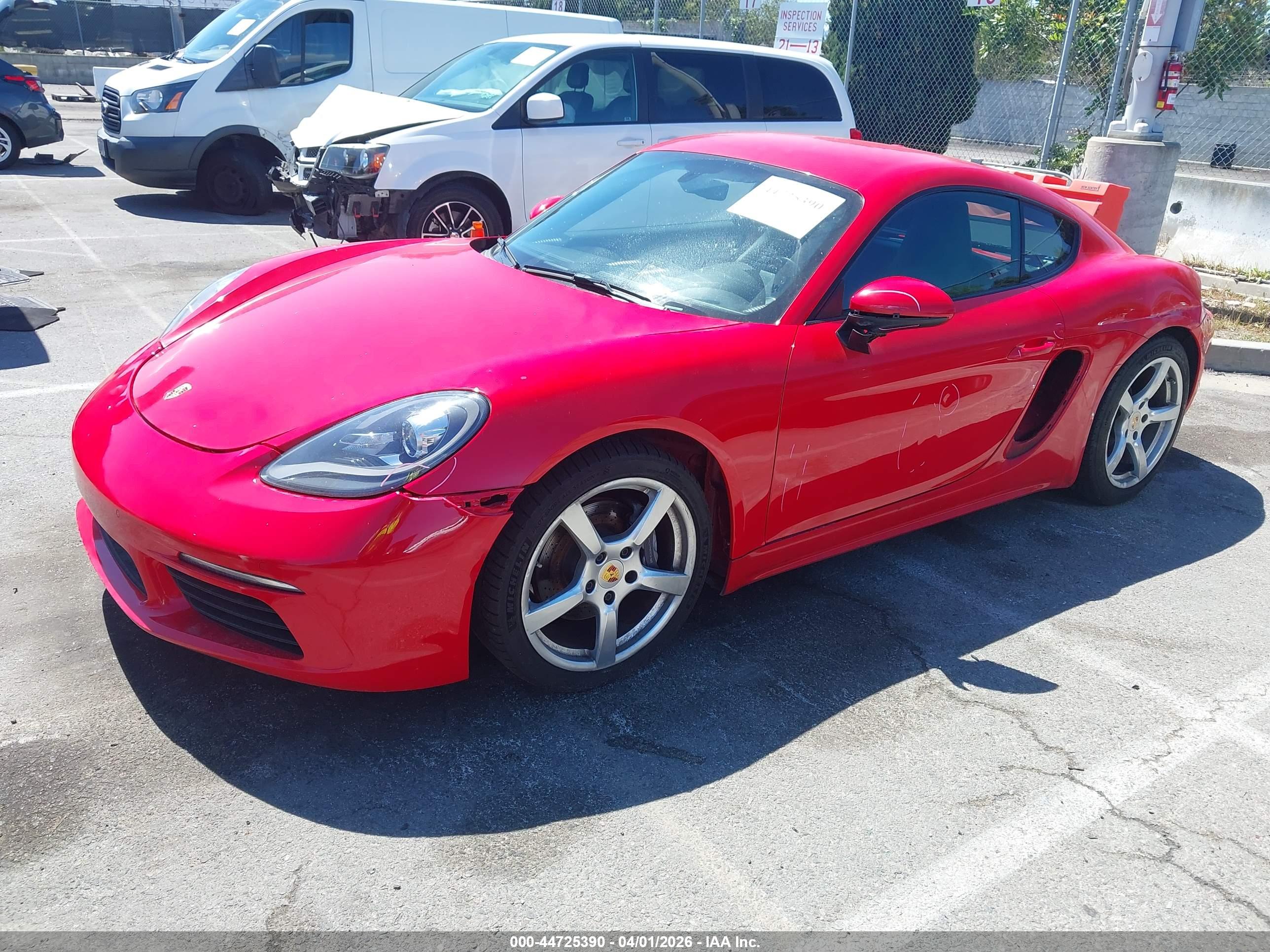 PORSCHE 718 image 2