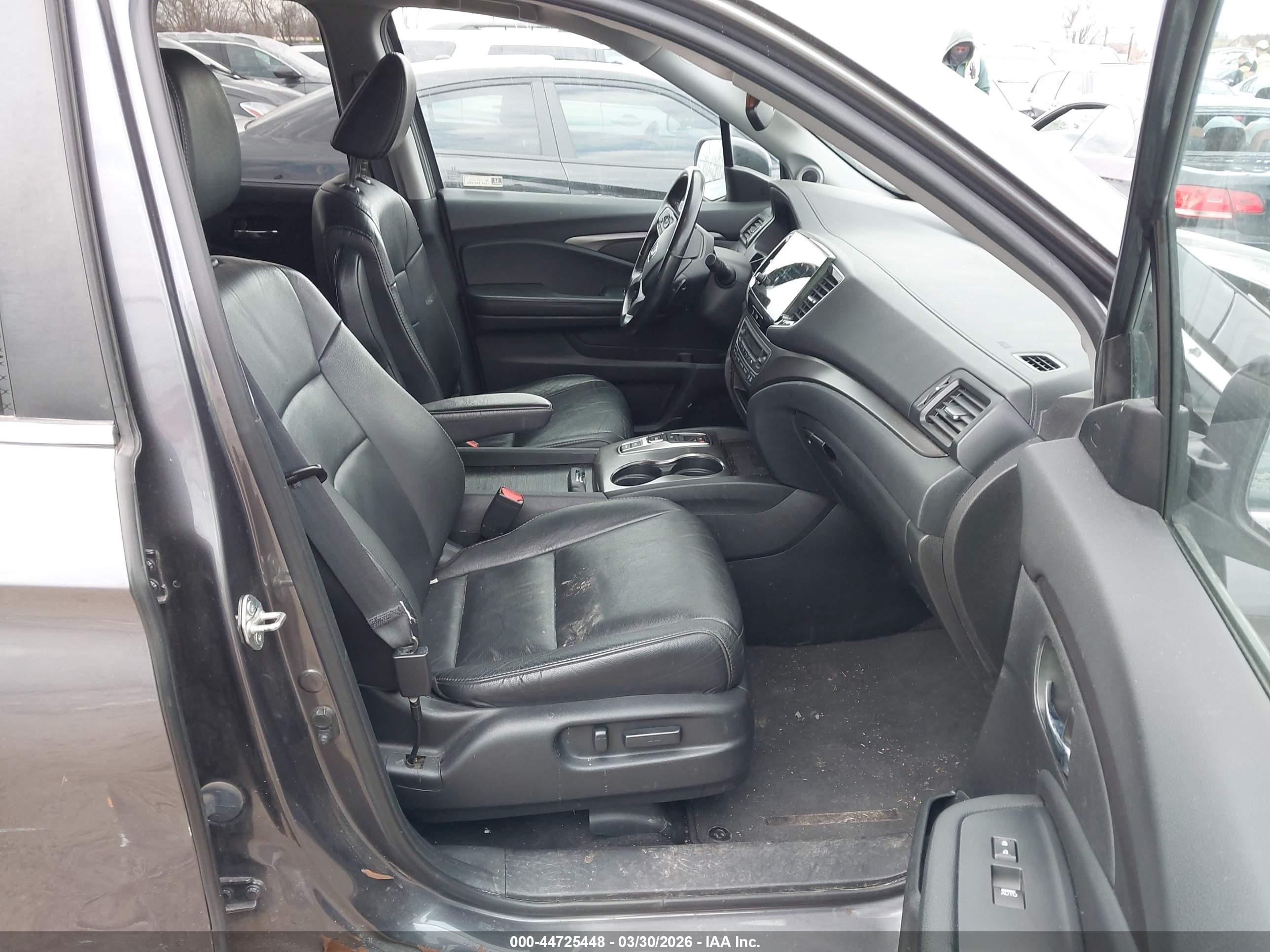 HONDA PILOT image 5