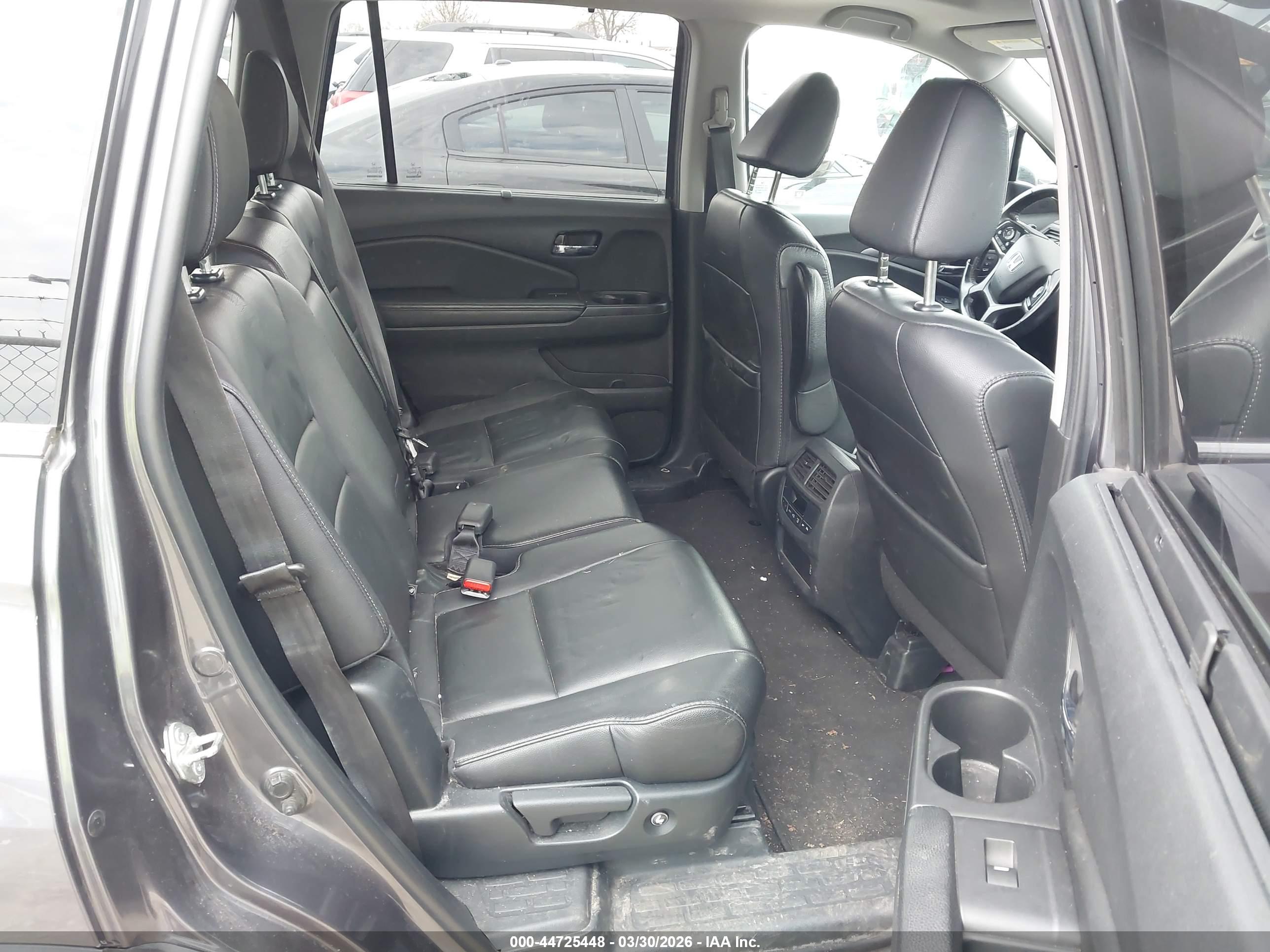 HONDA PILOT image 8