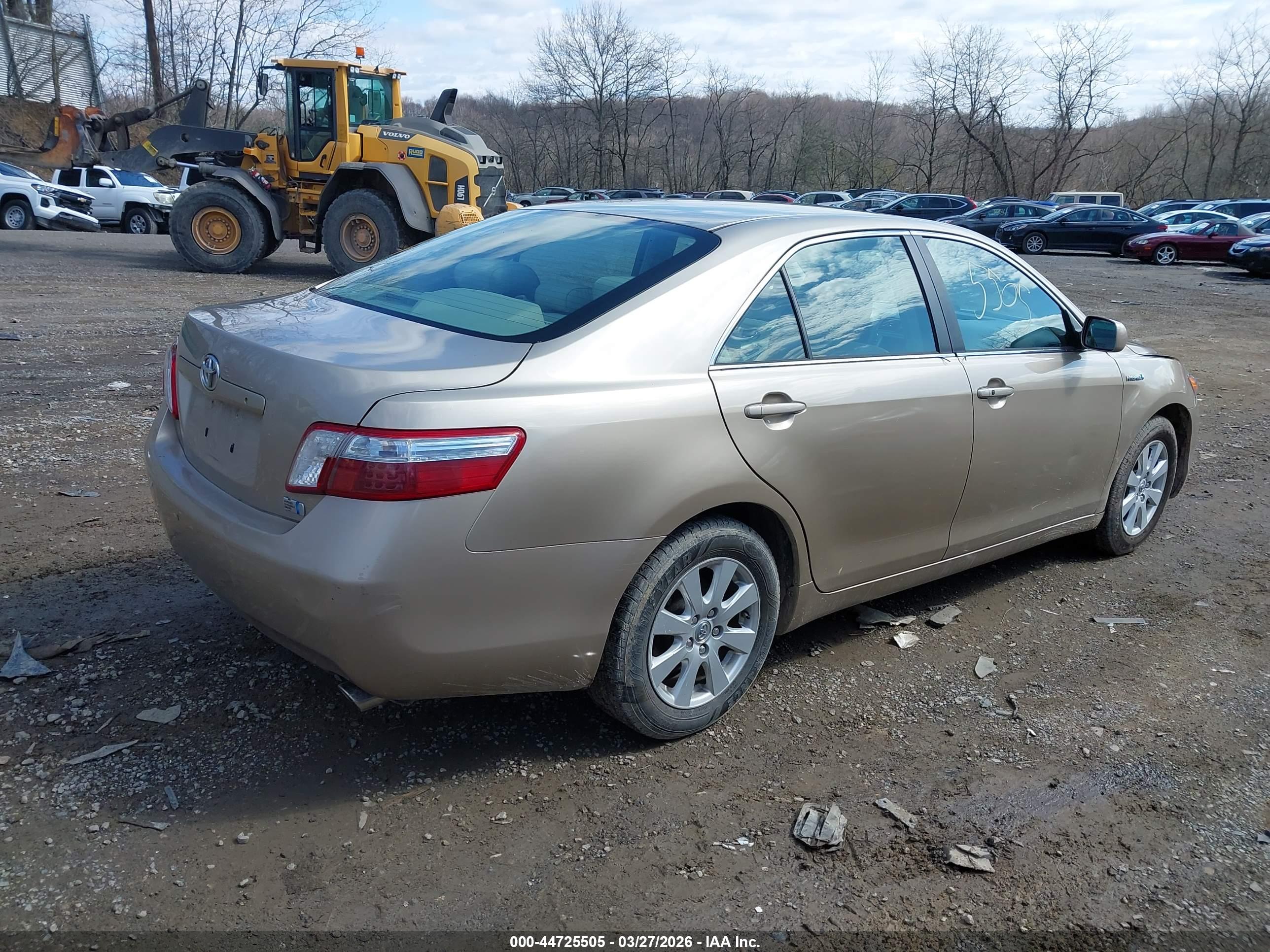 TOYOTA CAMRY image 4