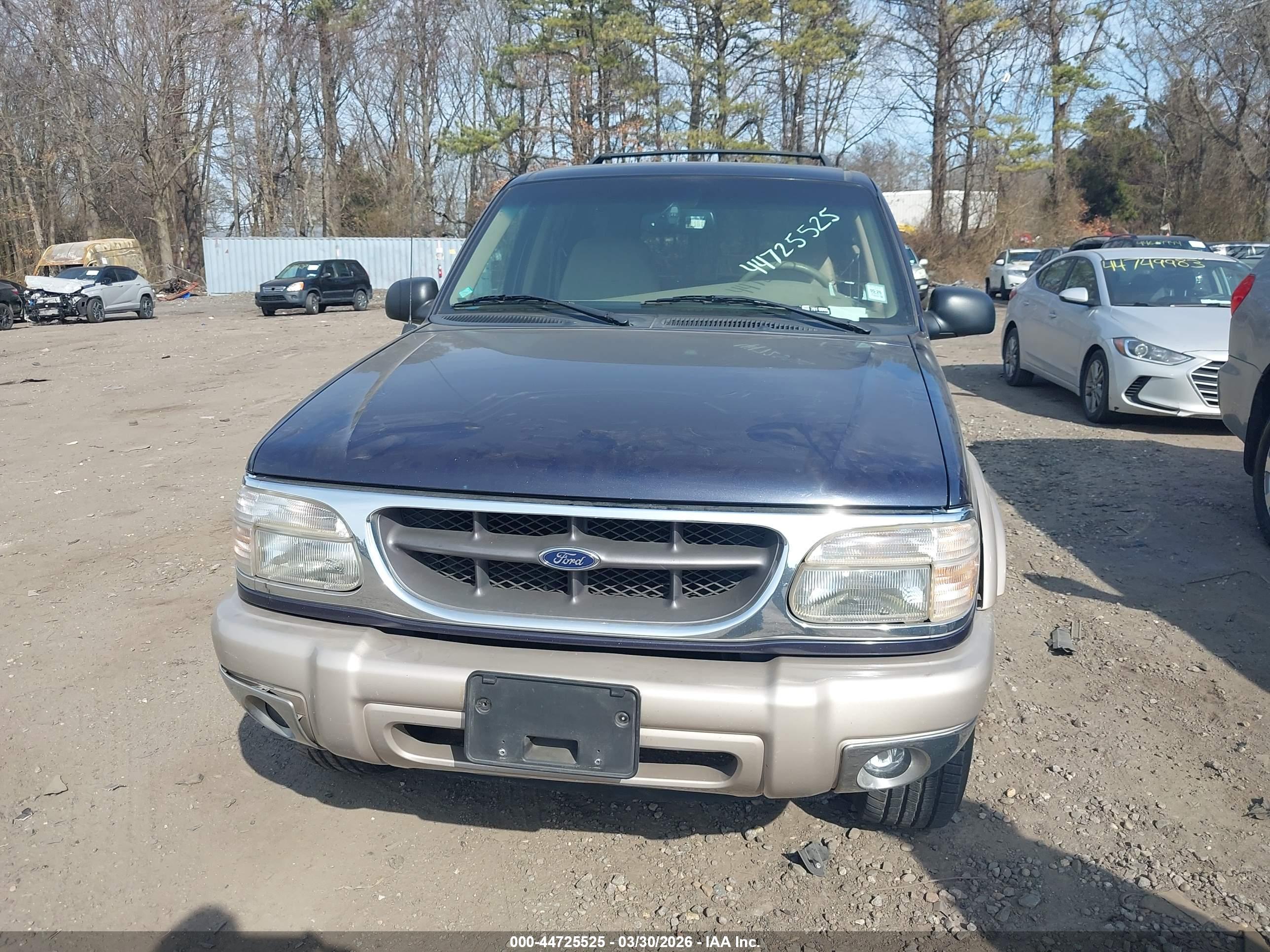 FORD EXPLORER image 6