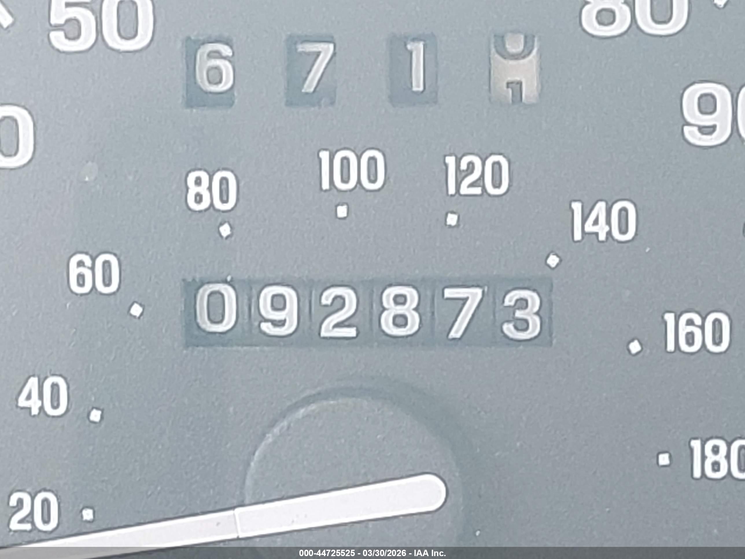 FORD EXPLORER image 7