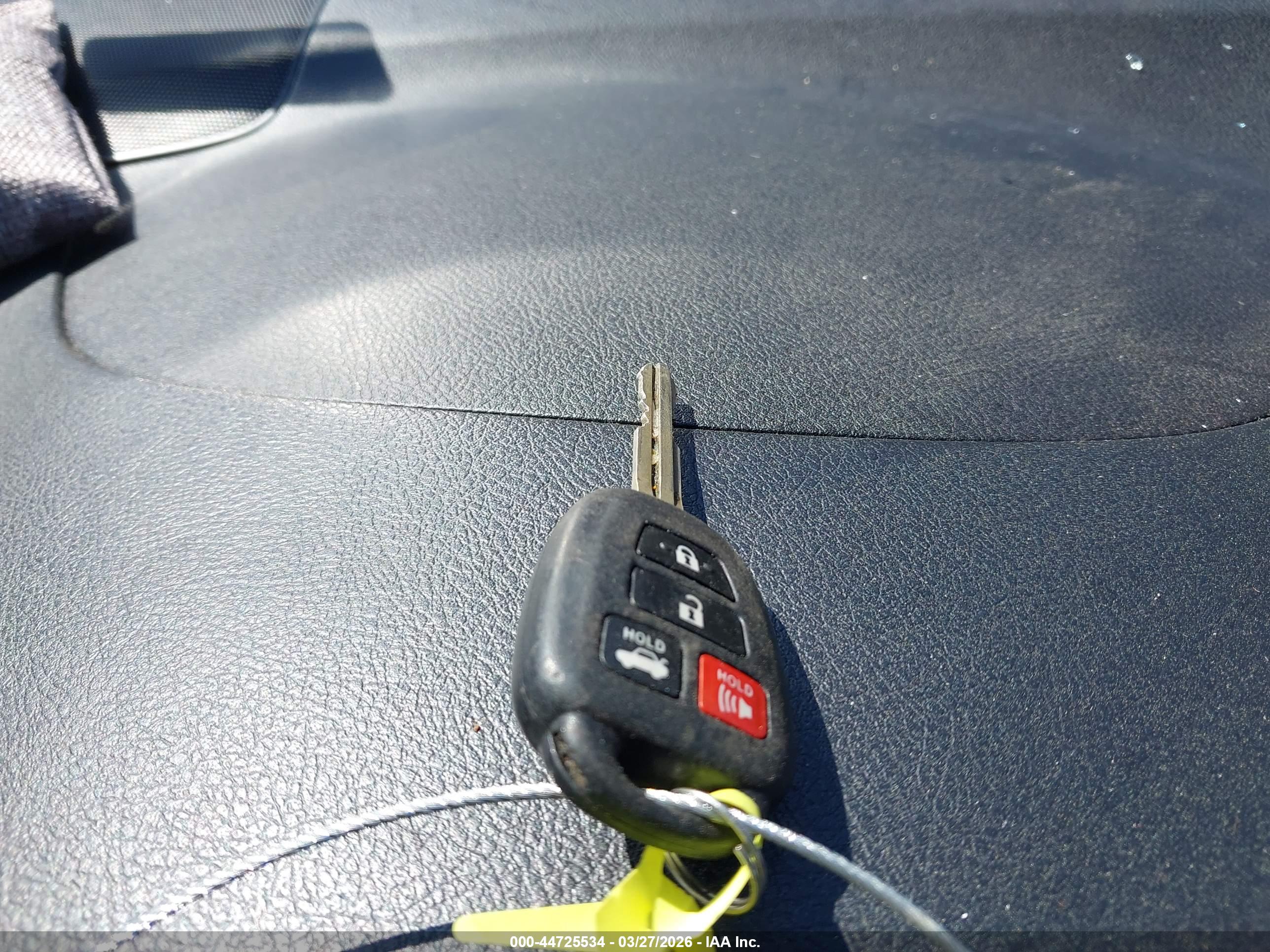 TOYOTA CAMRY image 11