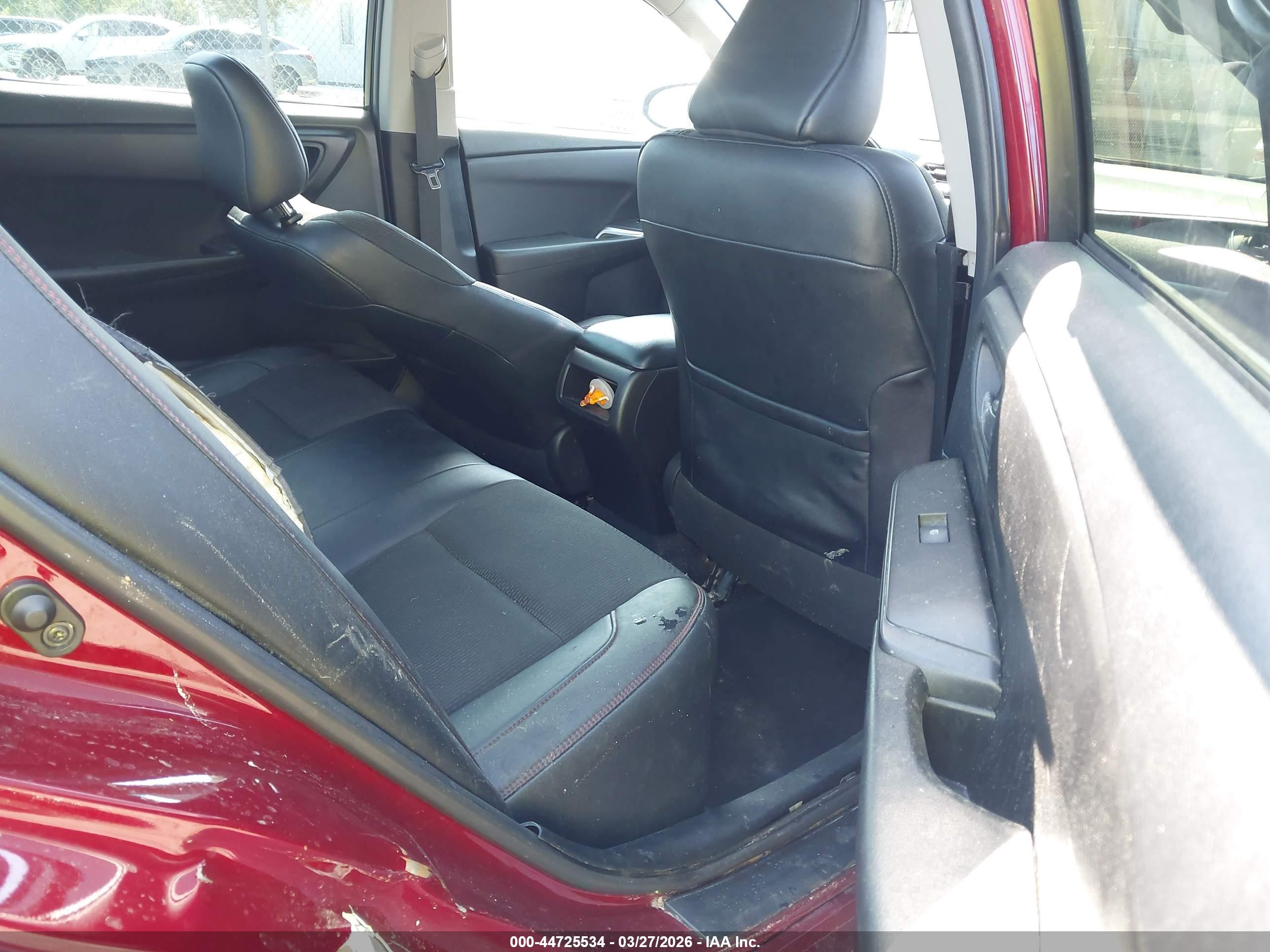 TOYOTA CAMRY image 8