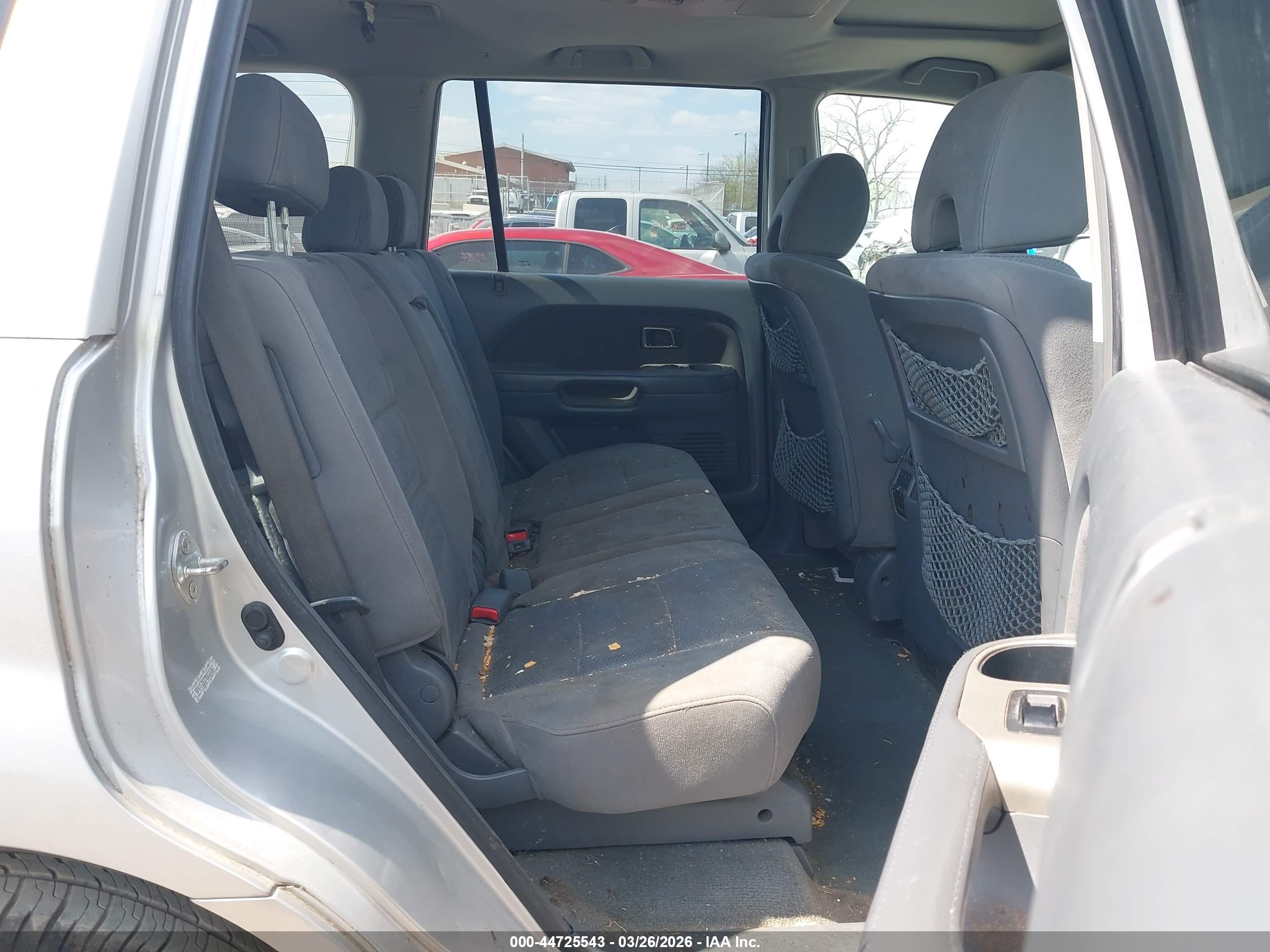 HONDA PILOT image 8
