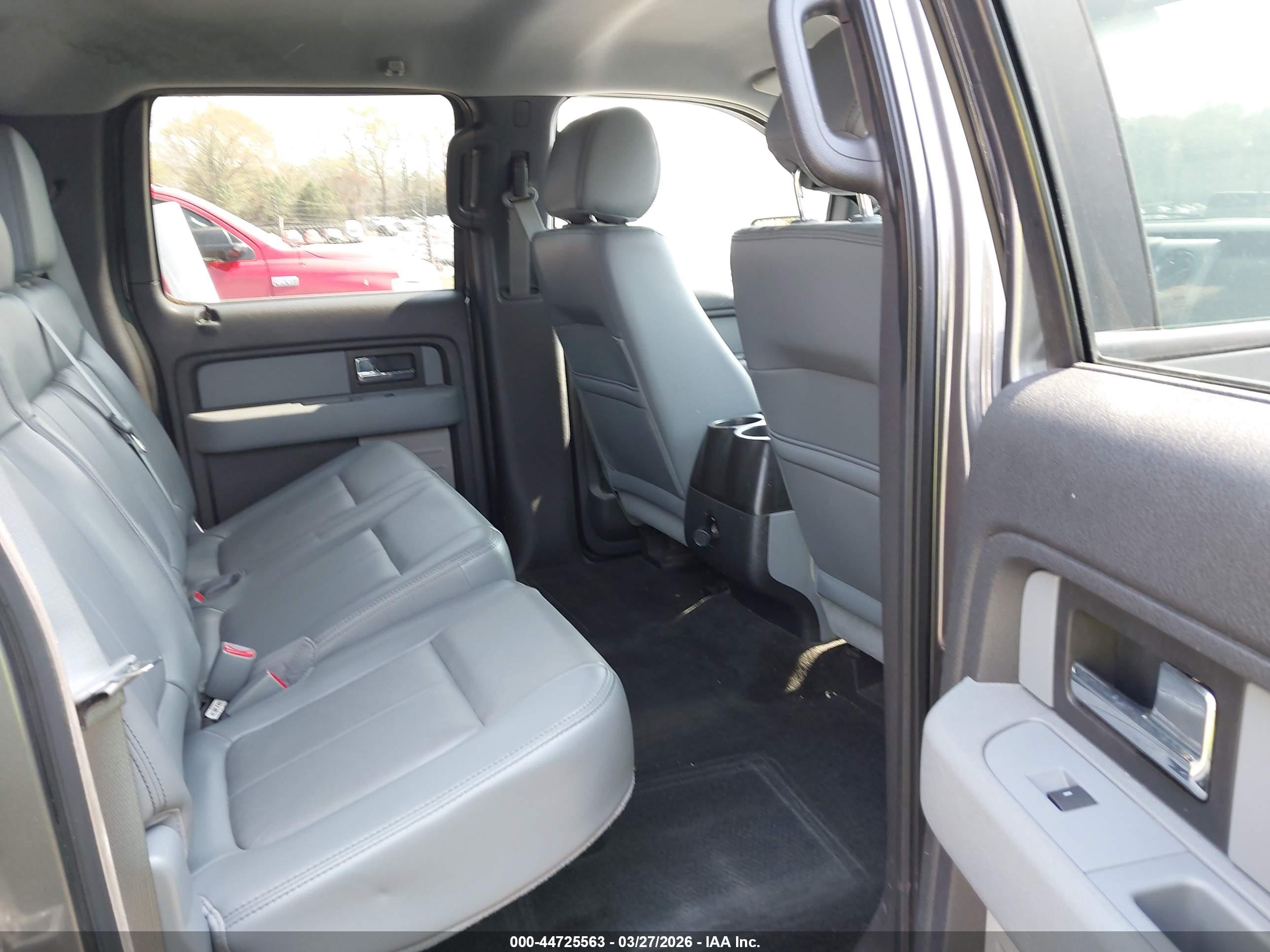 FORD F-150 image 8