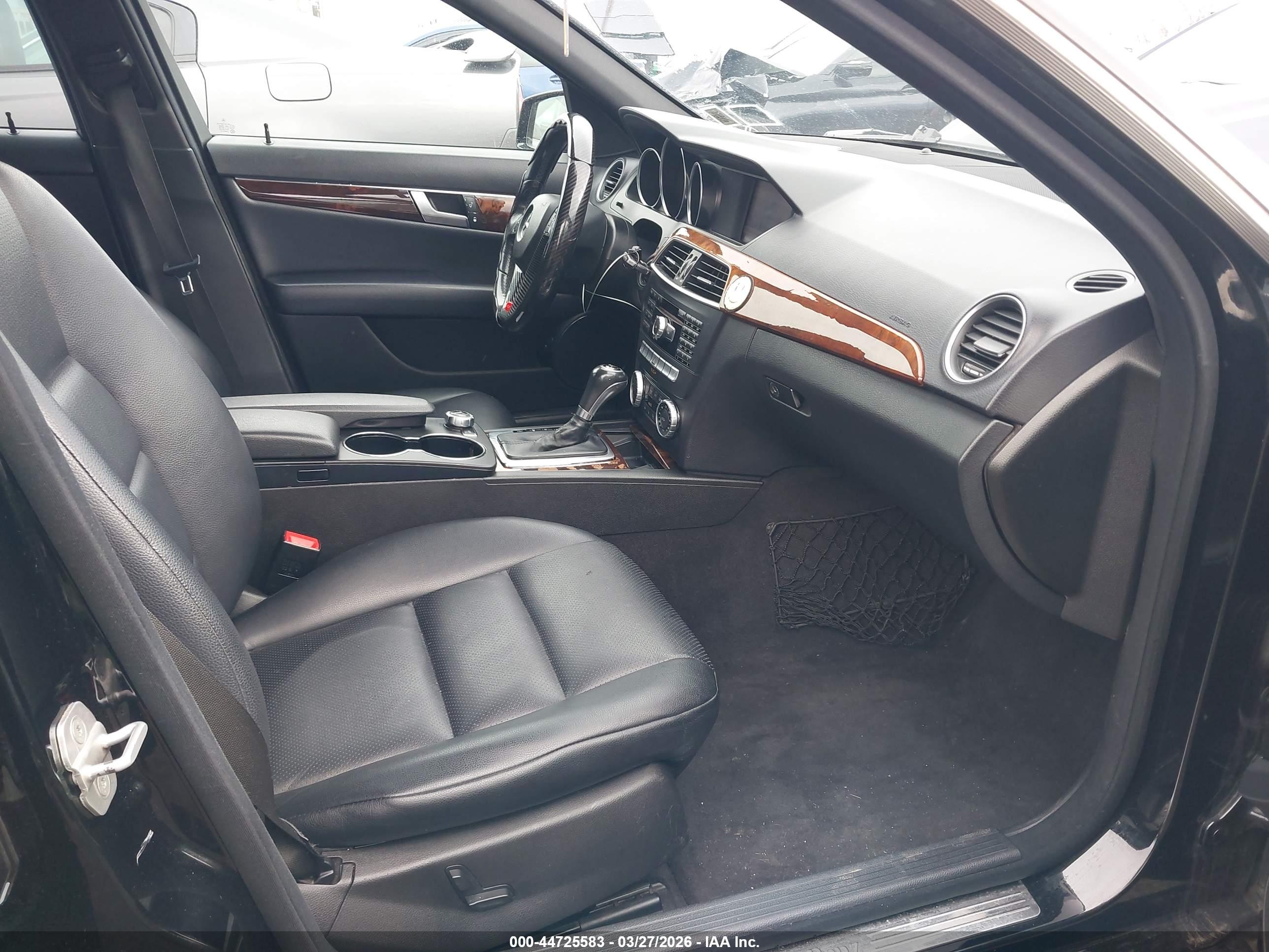 MERCEDES-BENZ C image 5