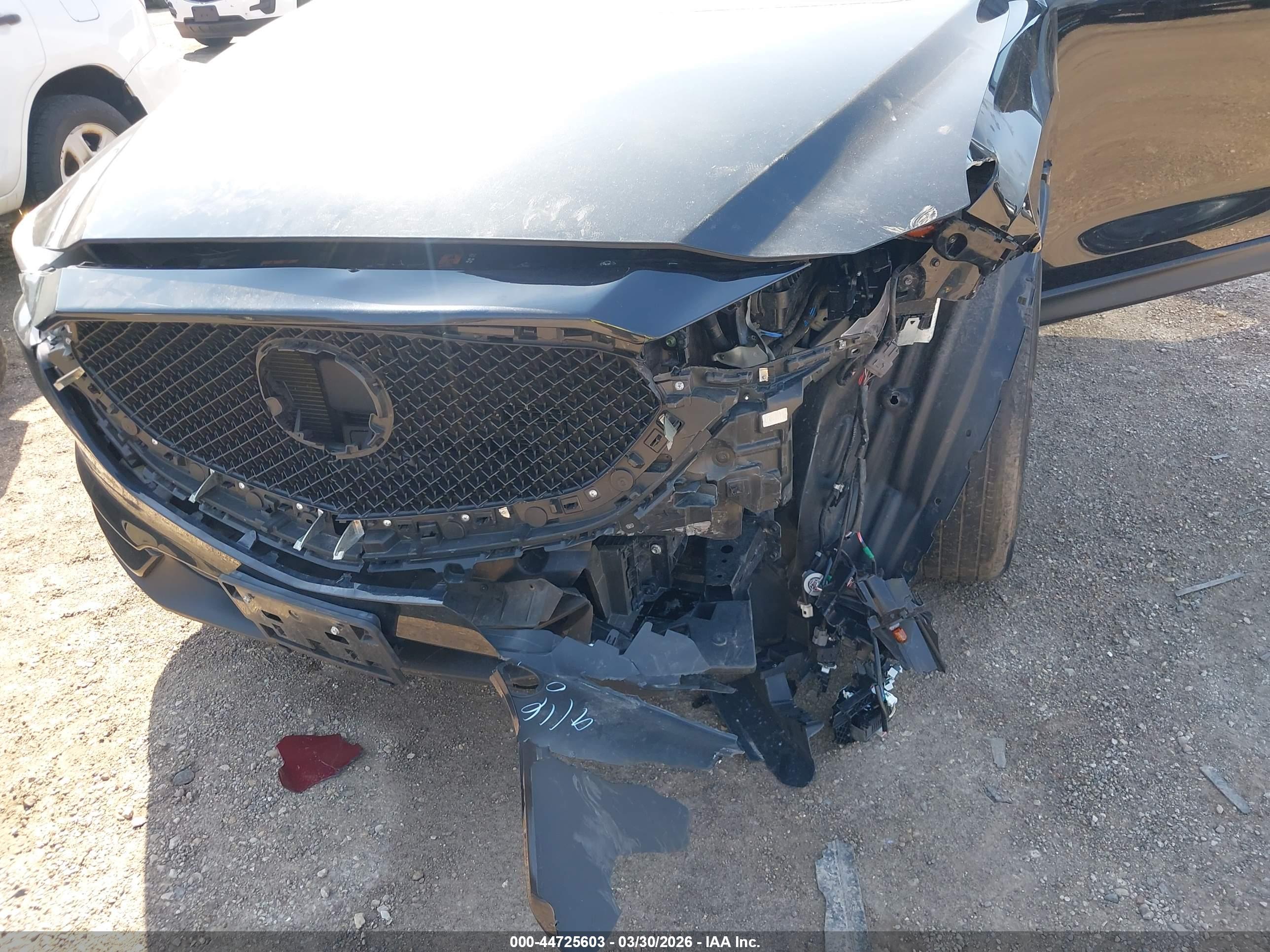 MAZDA CX-5 image 6
