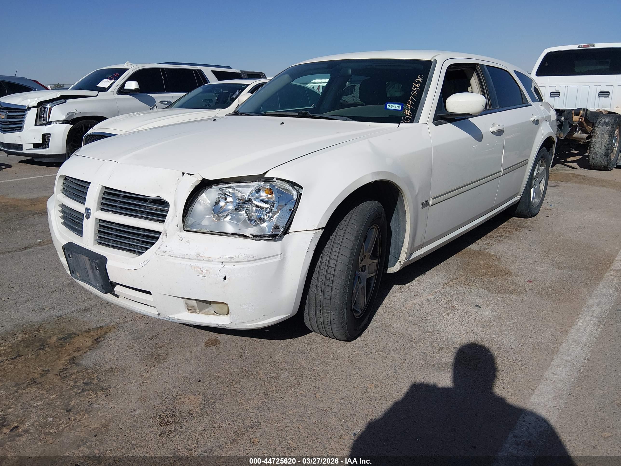 DODGE MAGNUM image 2
