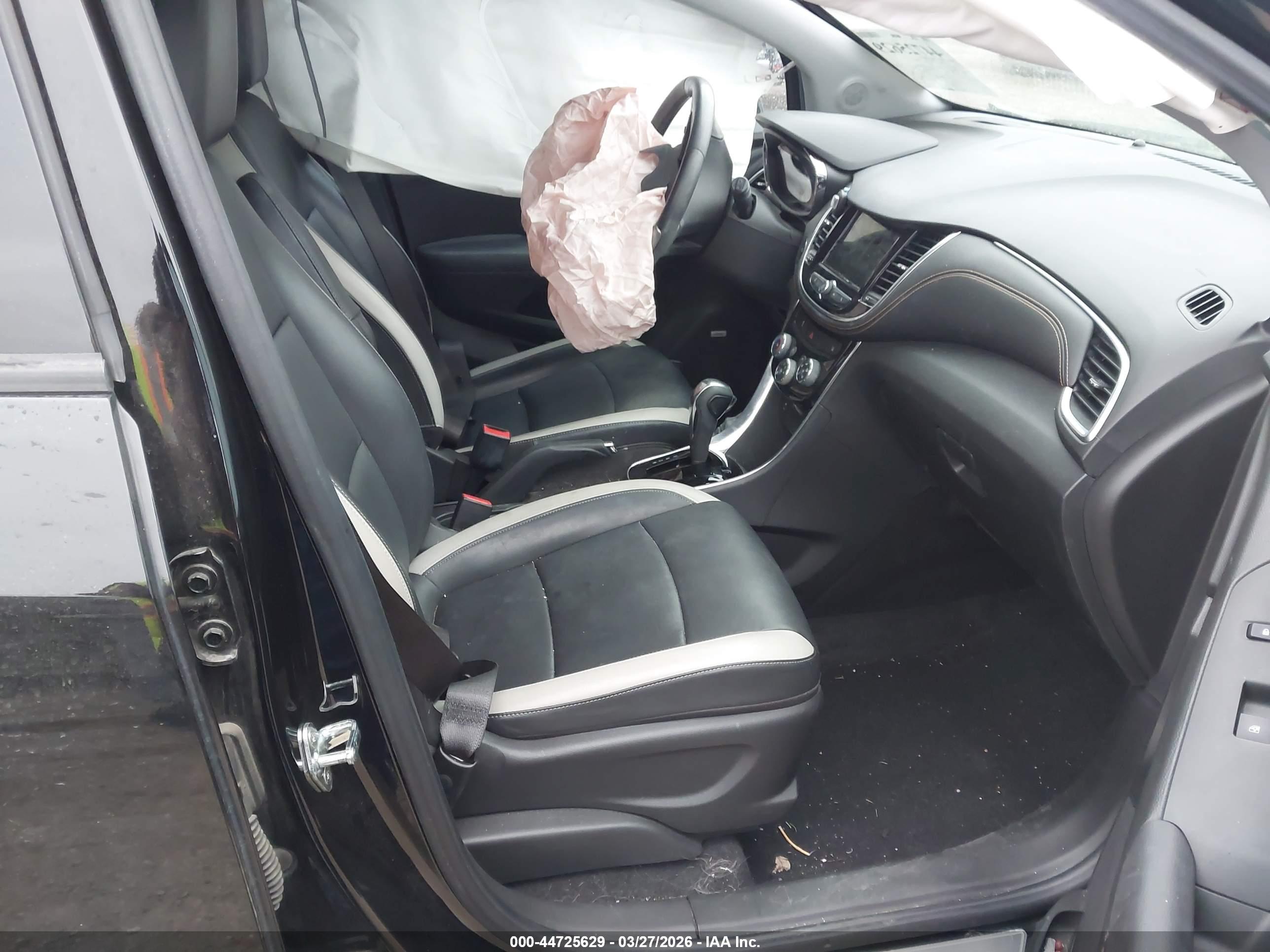 CHEVROLET TRAX image 5