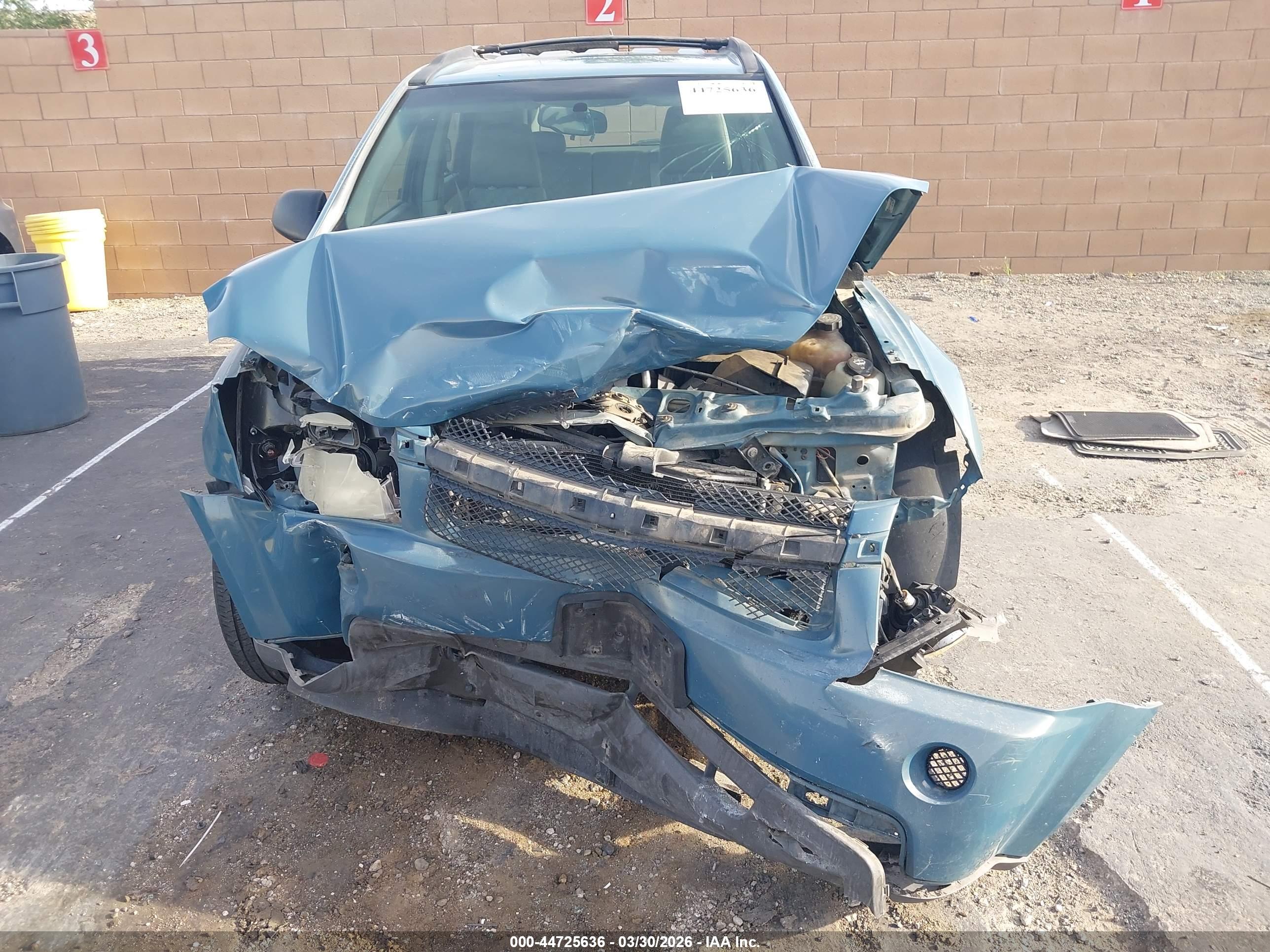CHEVROLET EQUINOX image 6