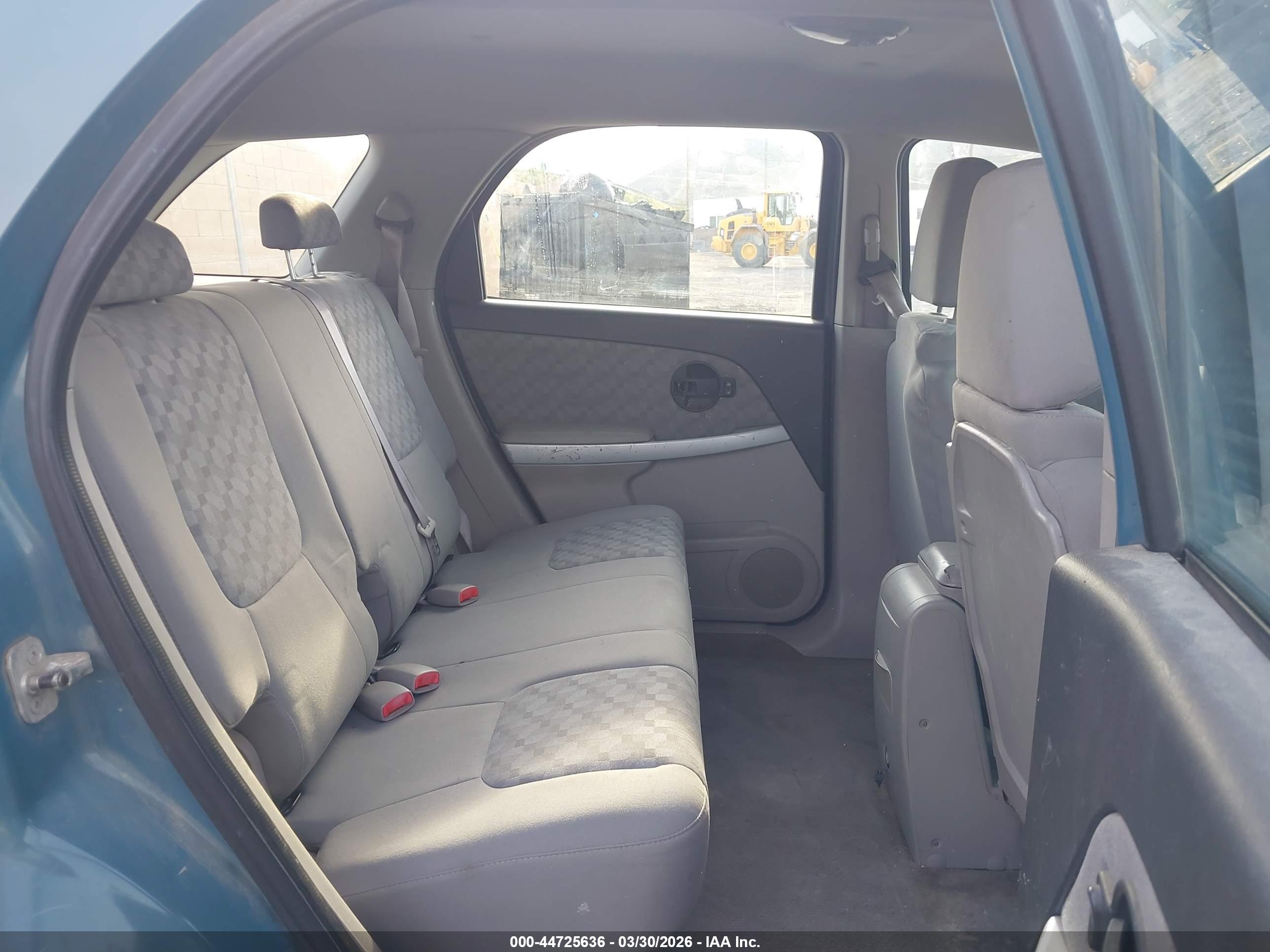 CHEVROLET EQUINOX image 8