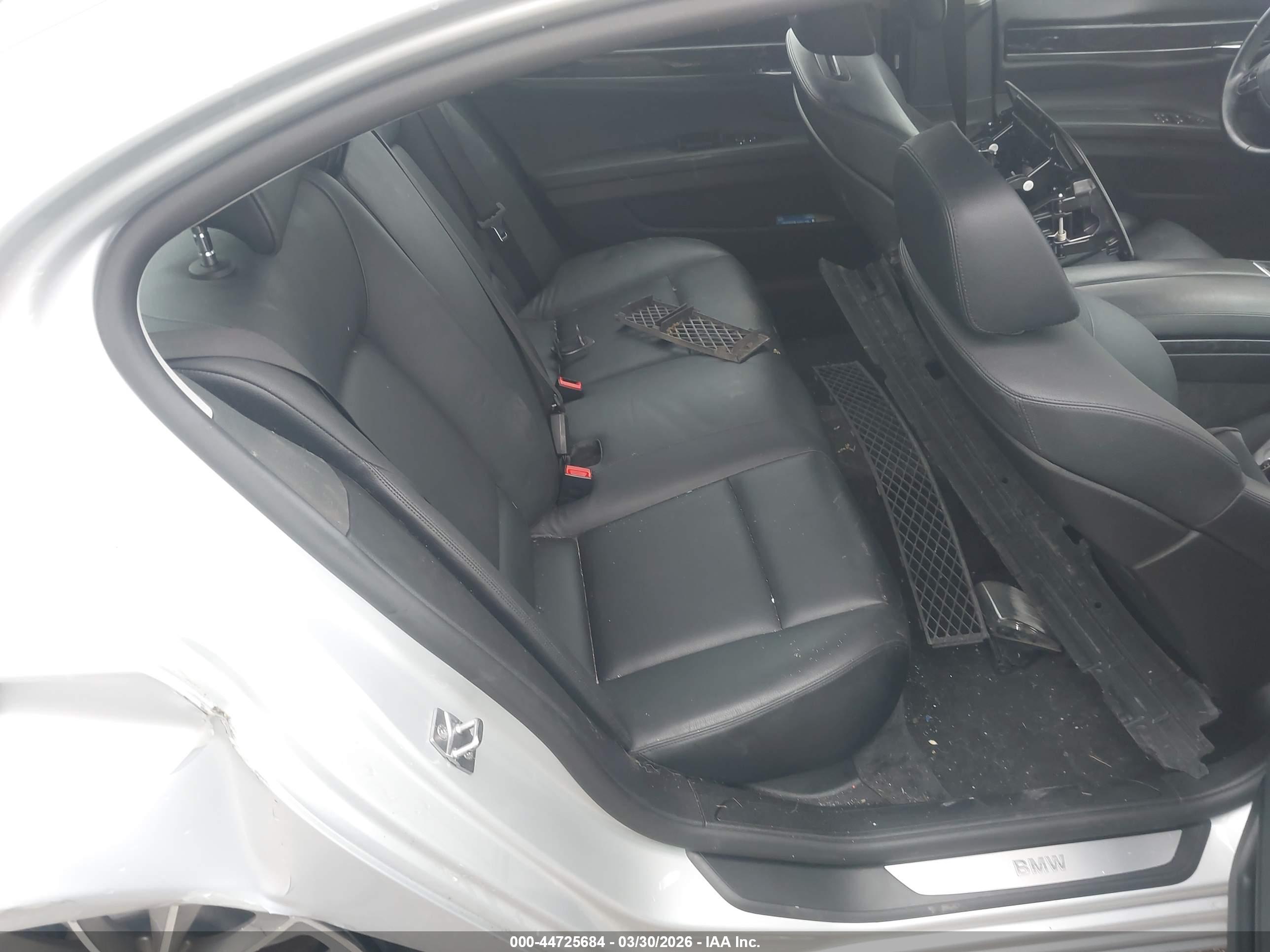 BMW 740LI image 8