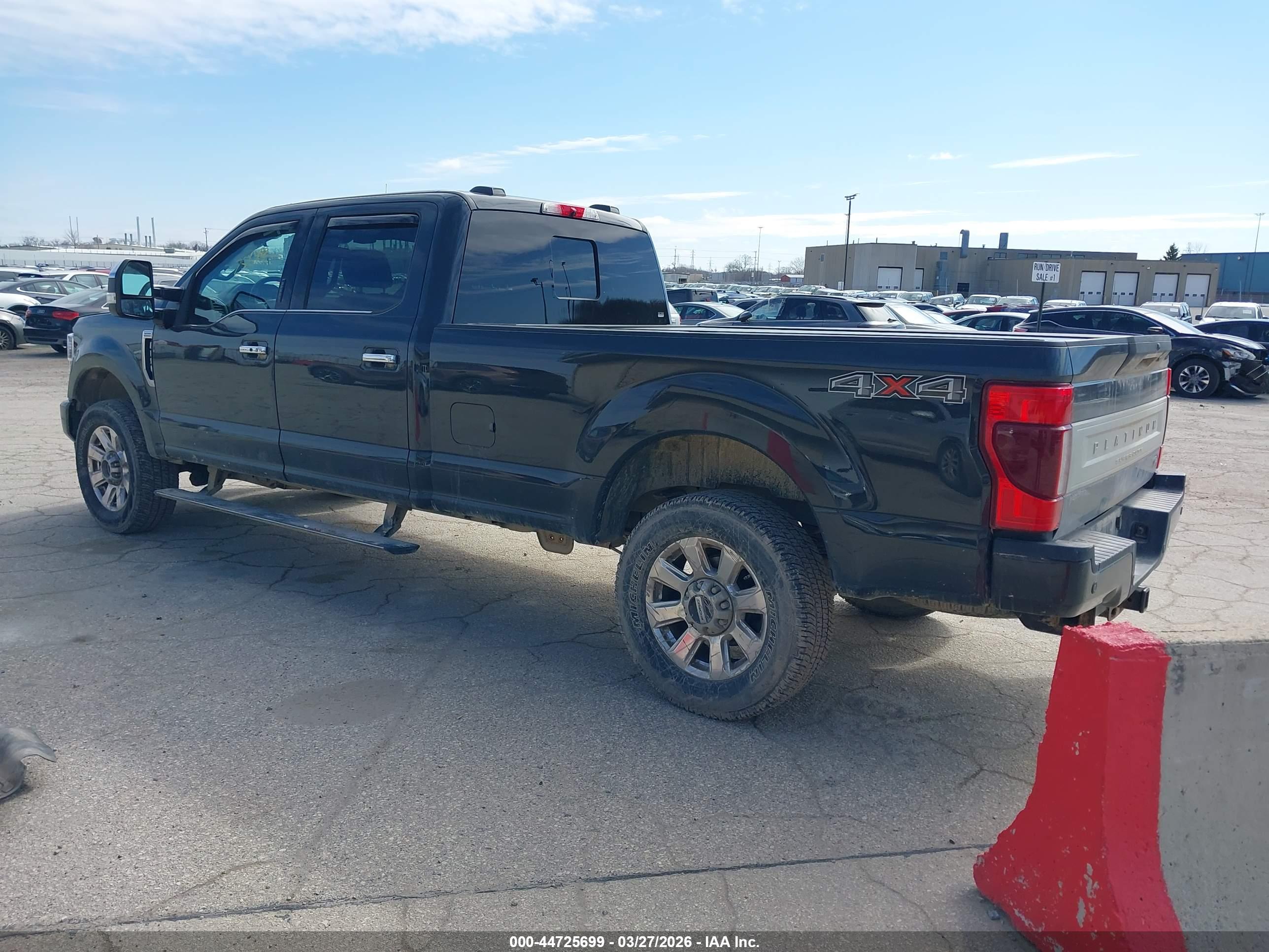 FORD F-350 image 3