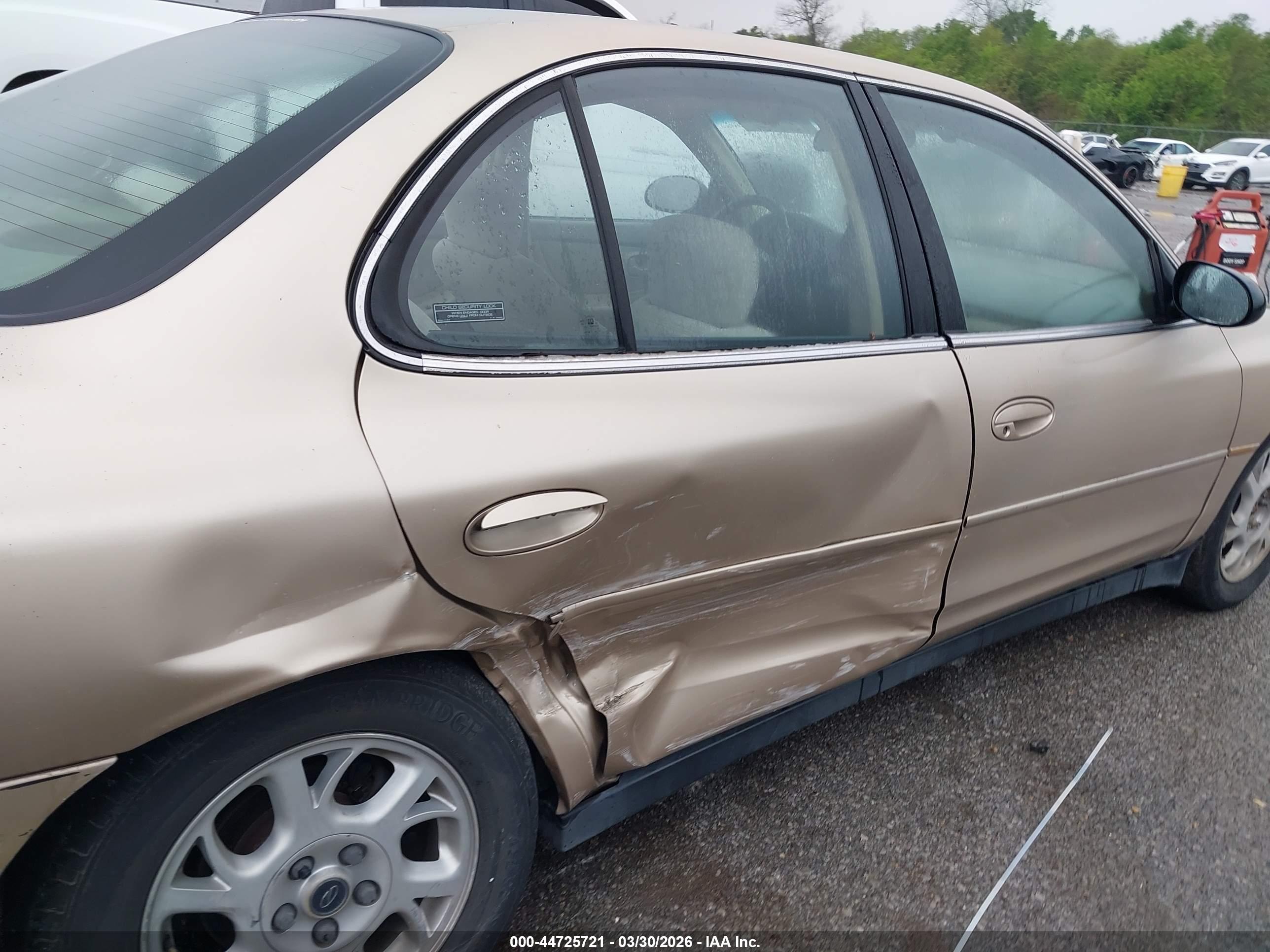 OLDSMOBILE INTRIGUE image 6