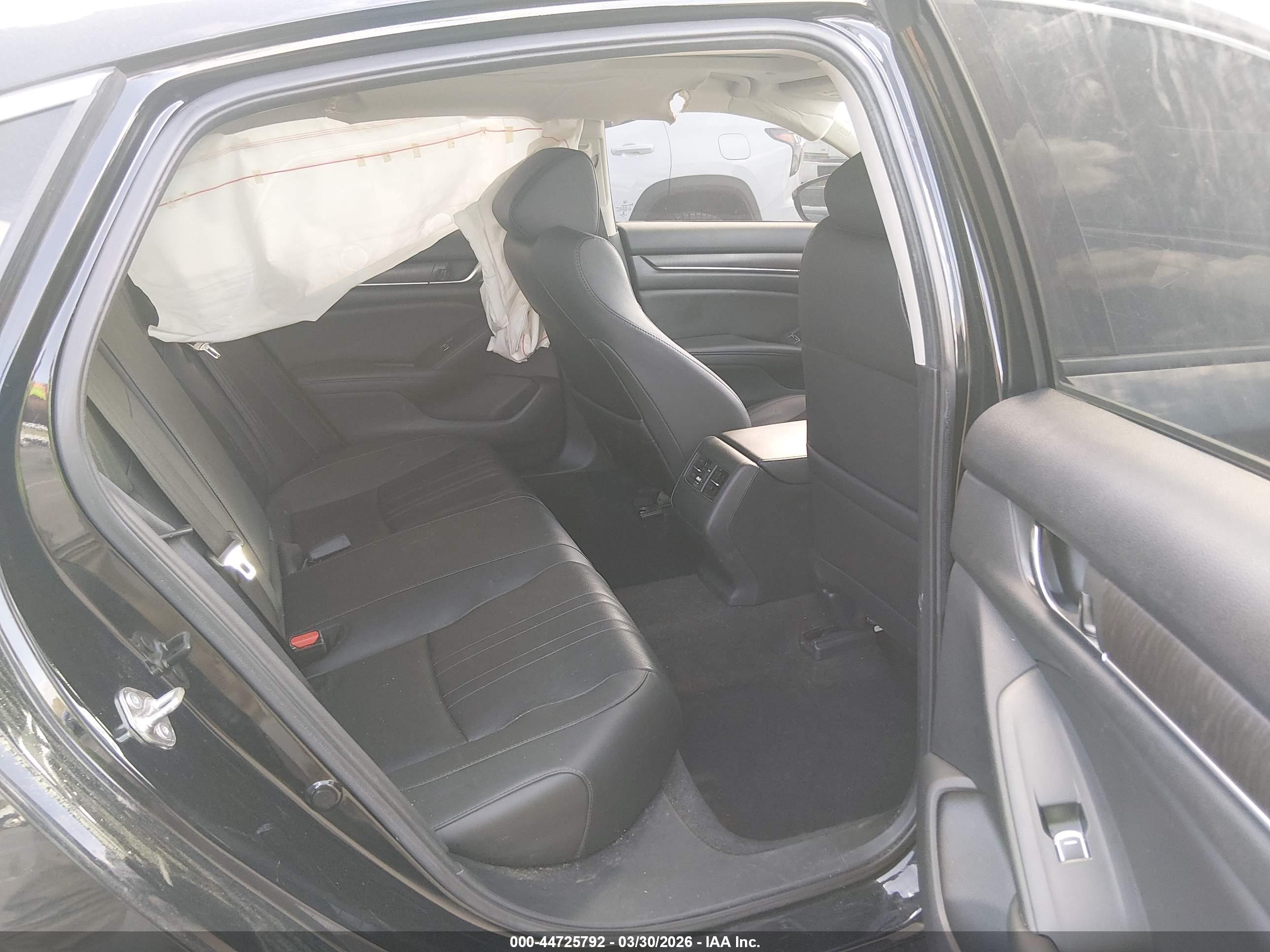 HONDA ACCORD image 8
