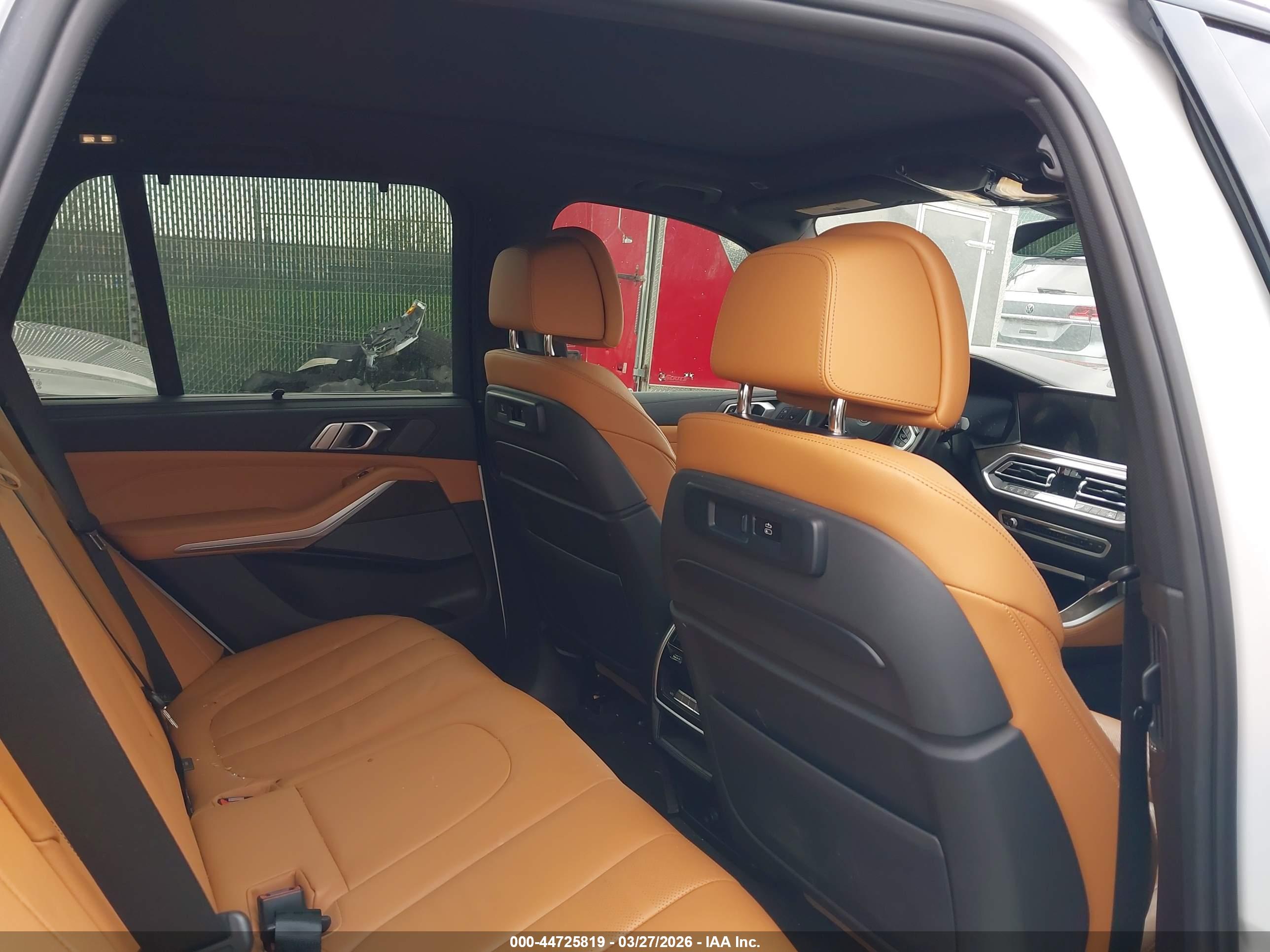 BMW X5 image 8
