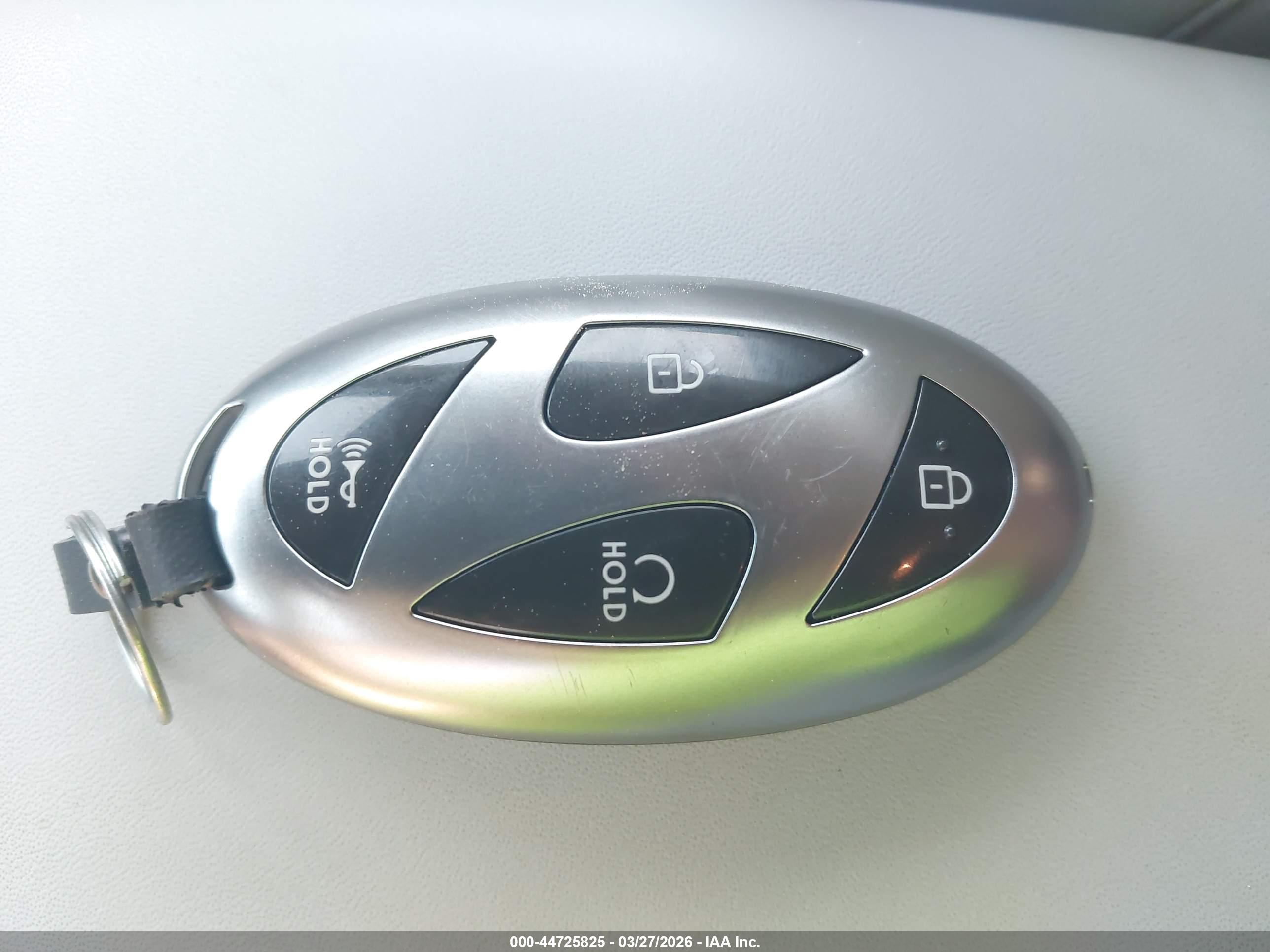 HYUNDAI KONA image 11