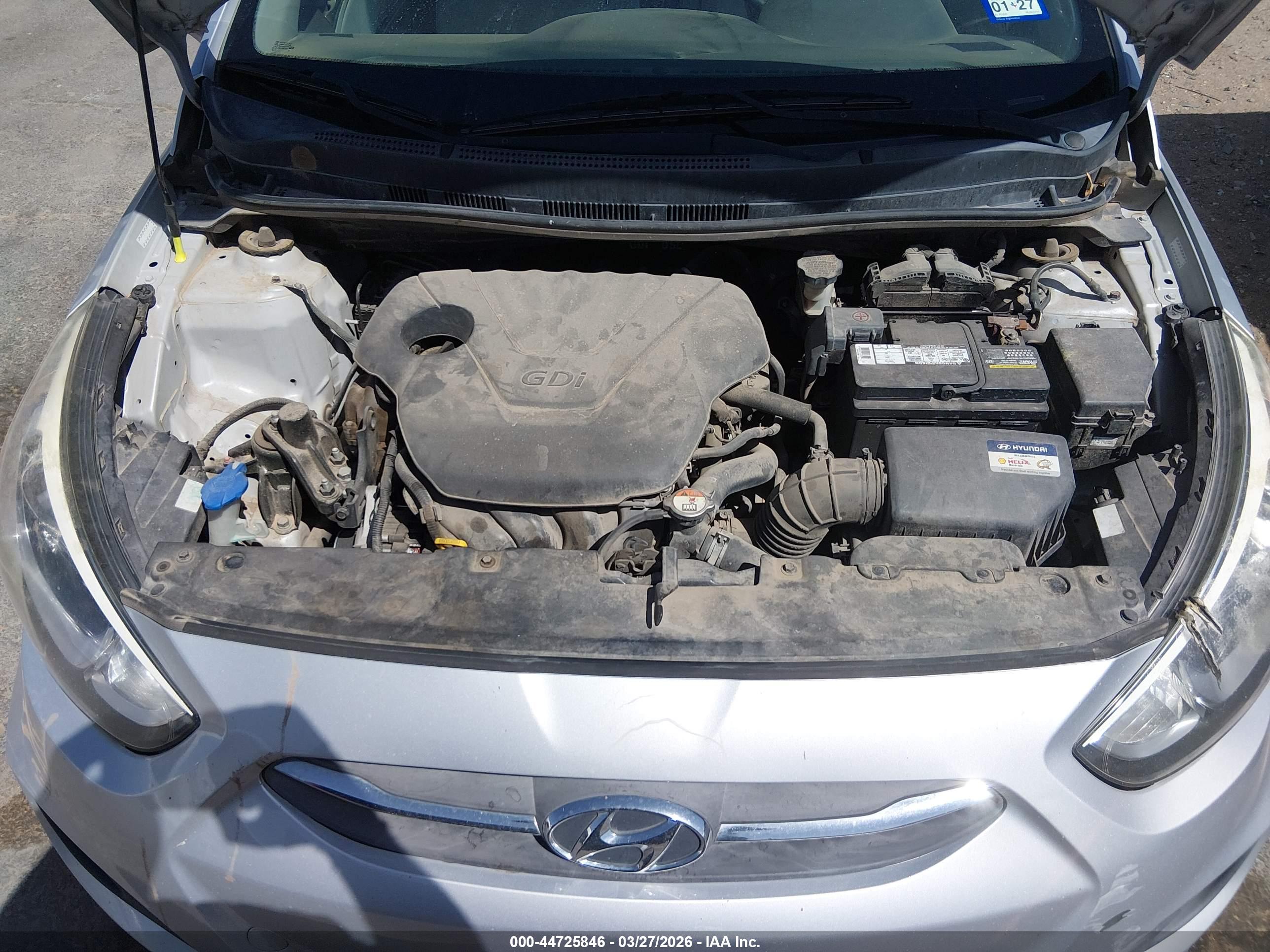 HYUNDAI ACCENT image 10