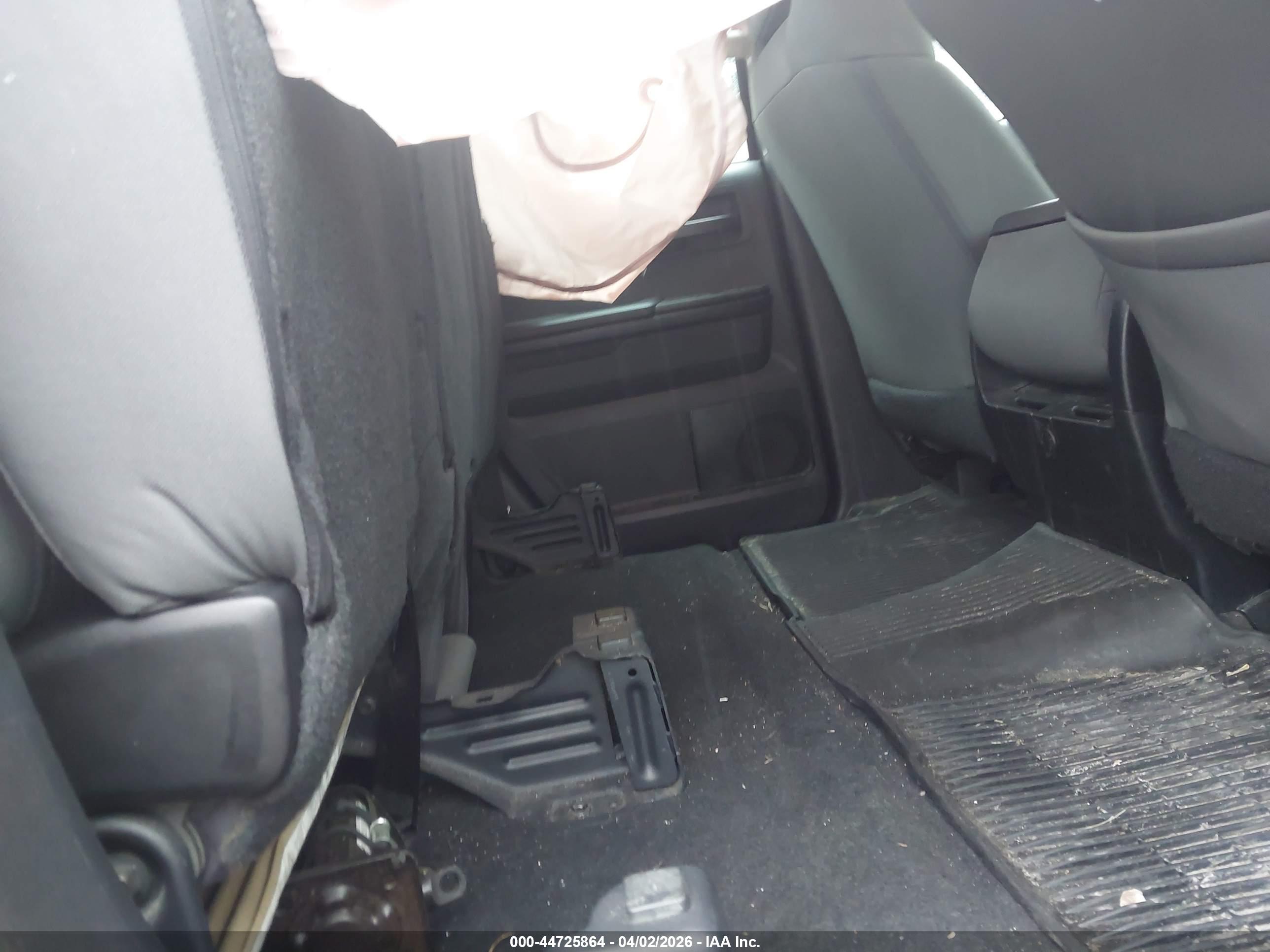 TOYOTA TUNDRA image 8
