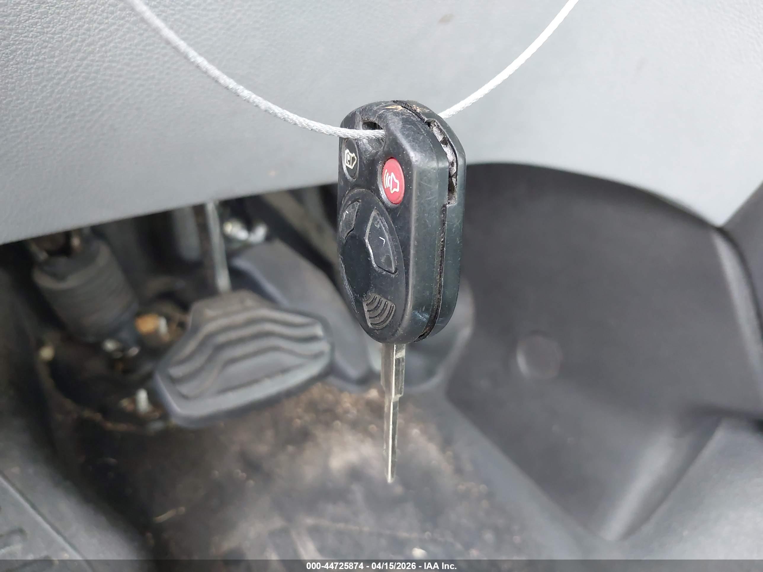FORD TRANSIT-350 image 11