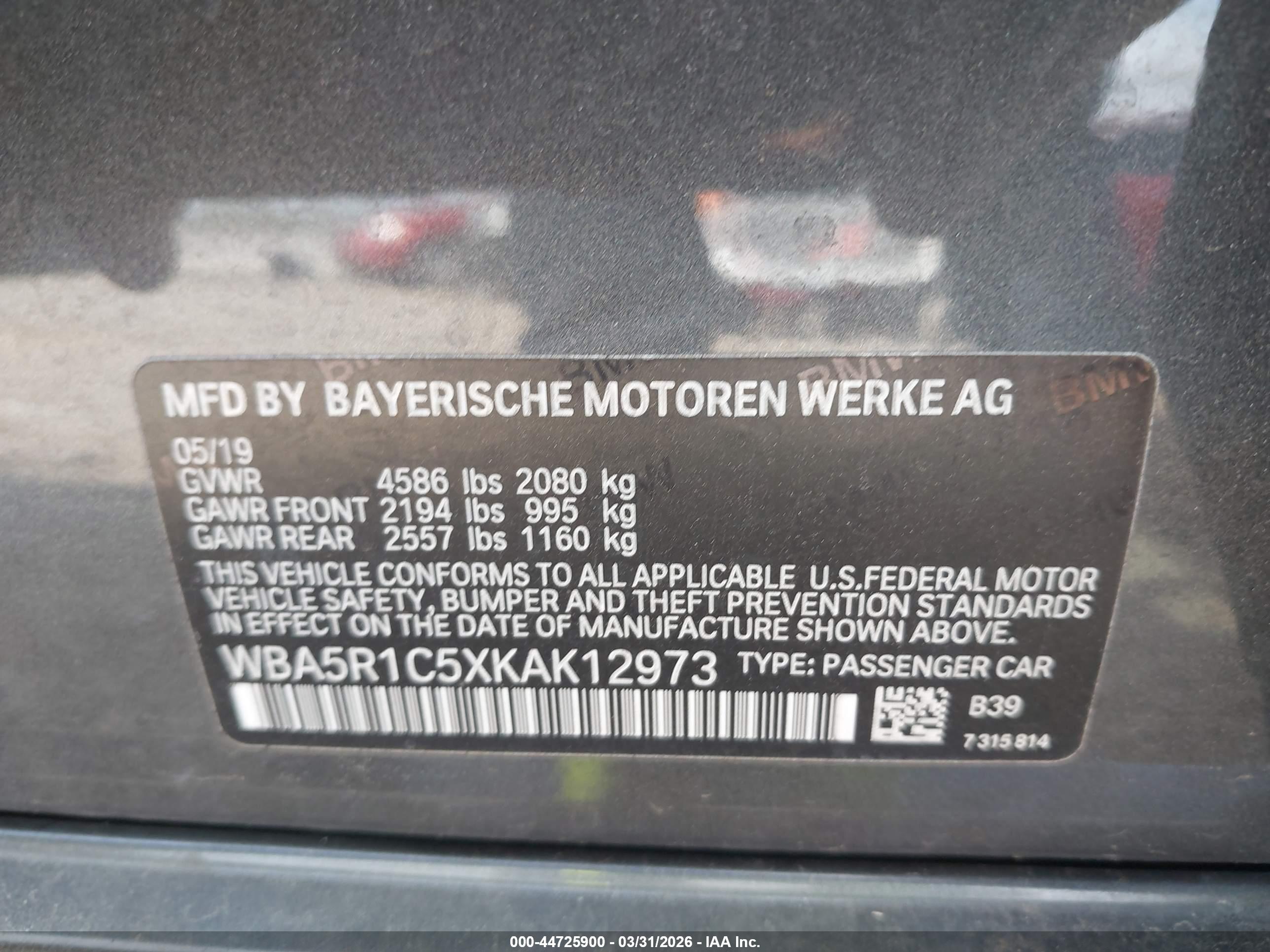 BMW 330I image 9