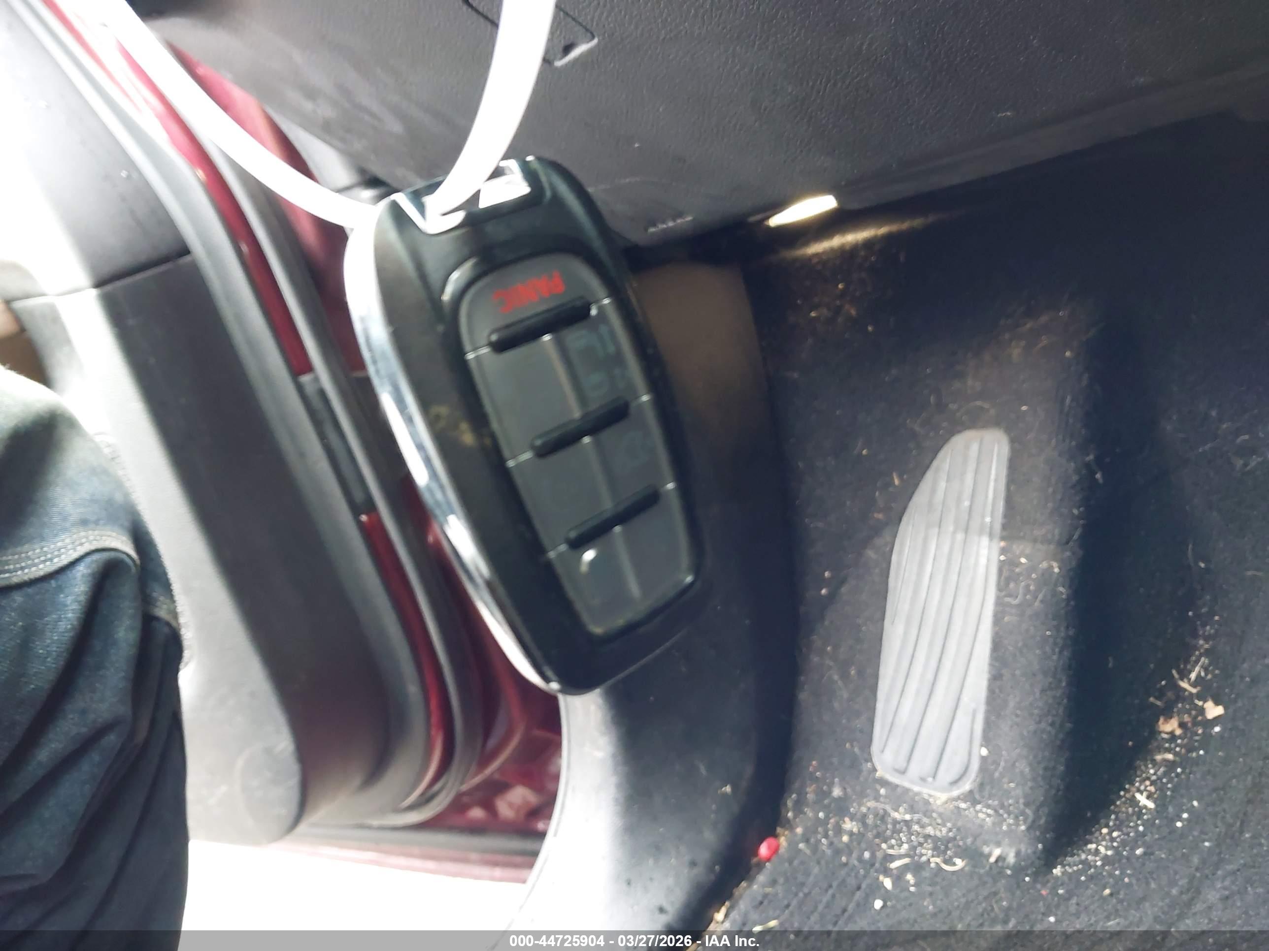 CHRYSLER PACIFICA image 11