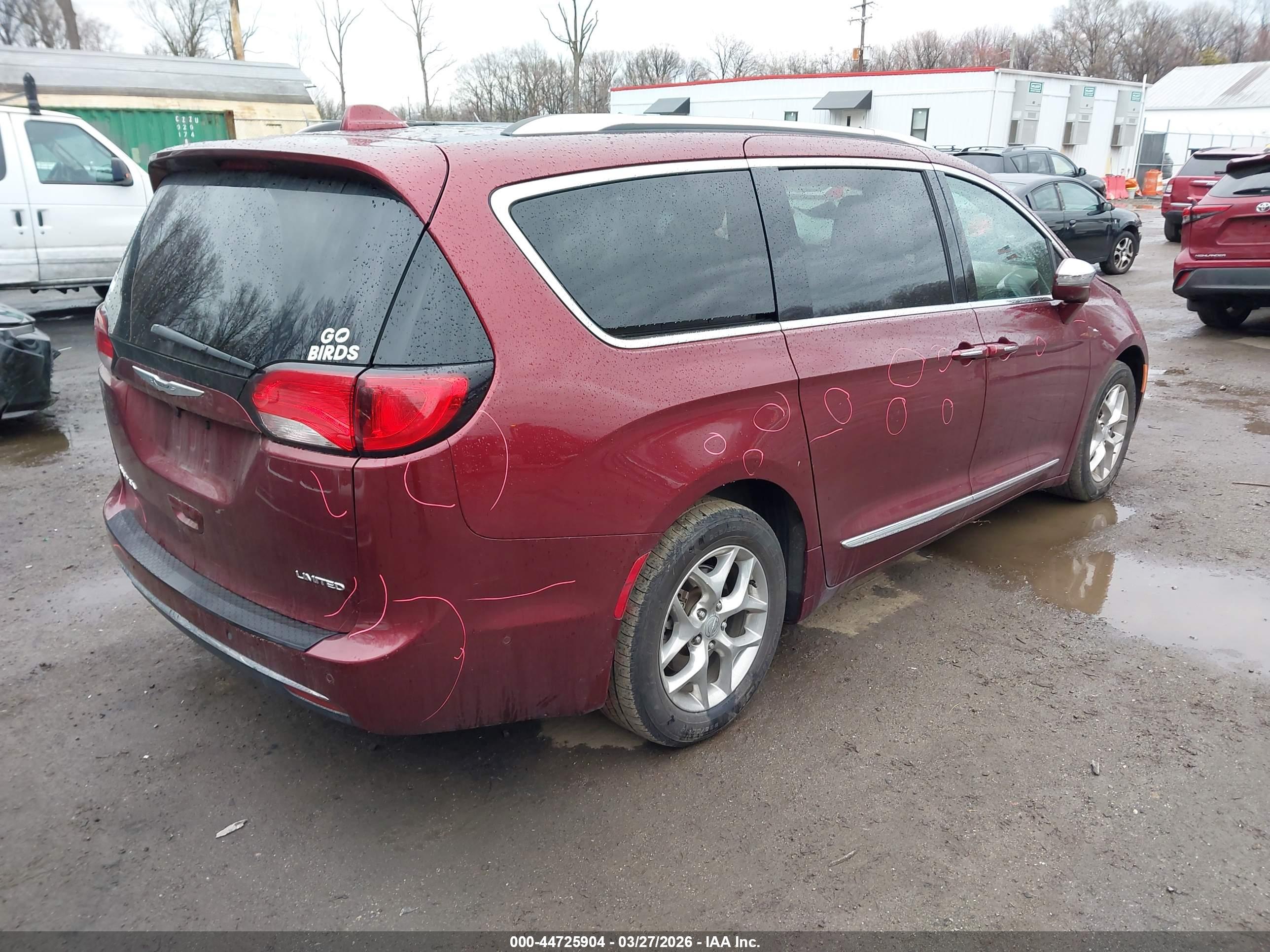CHRYSLER PACIFICA image 4