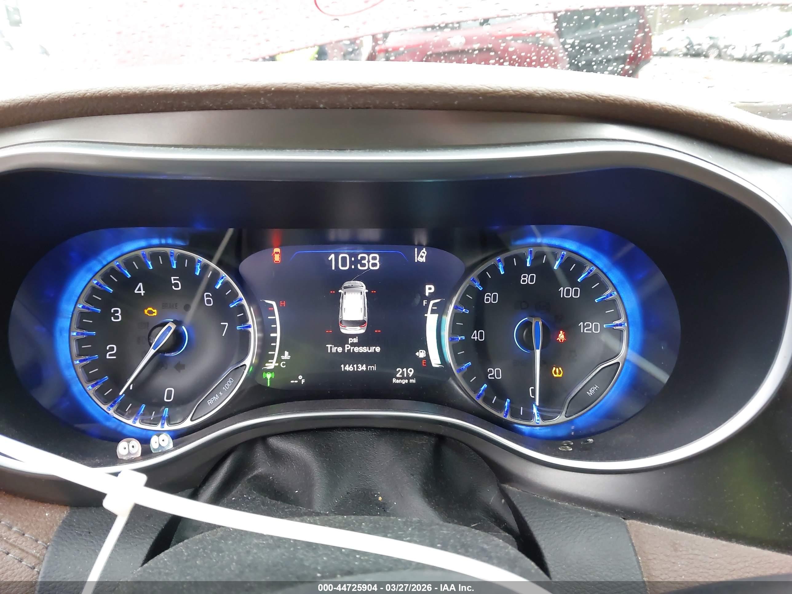 CHRYSLER PACIFICA image 7