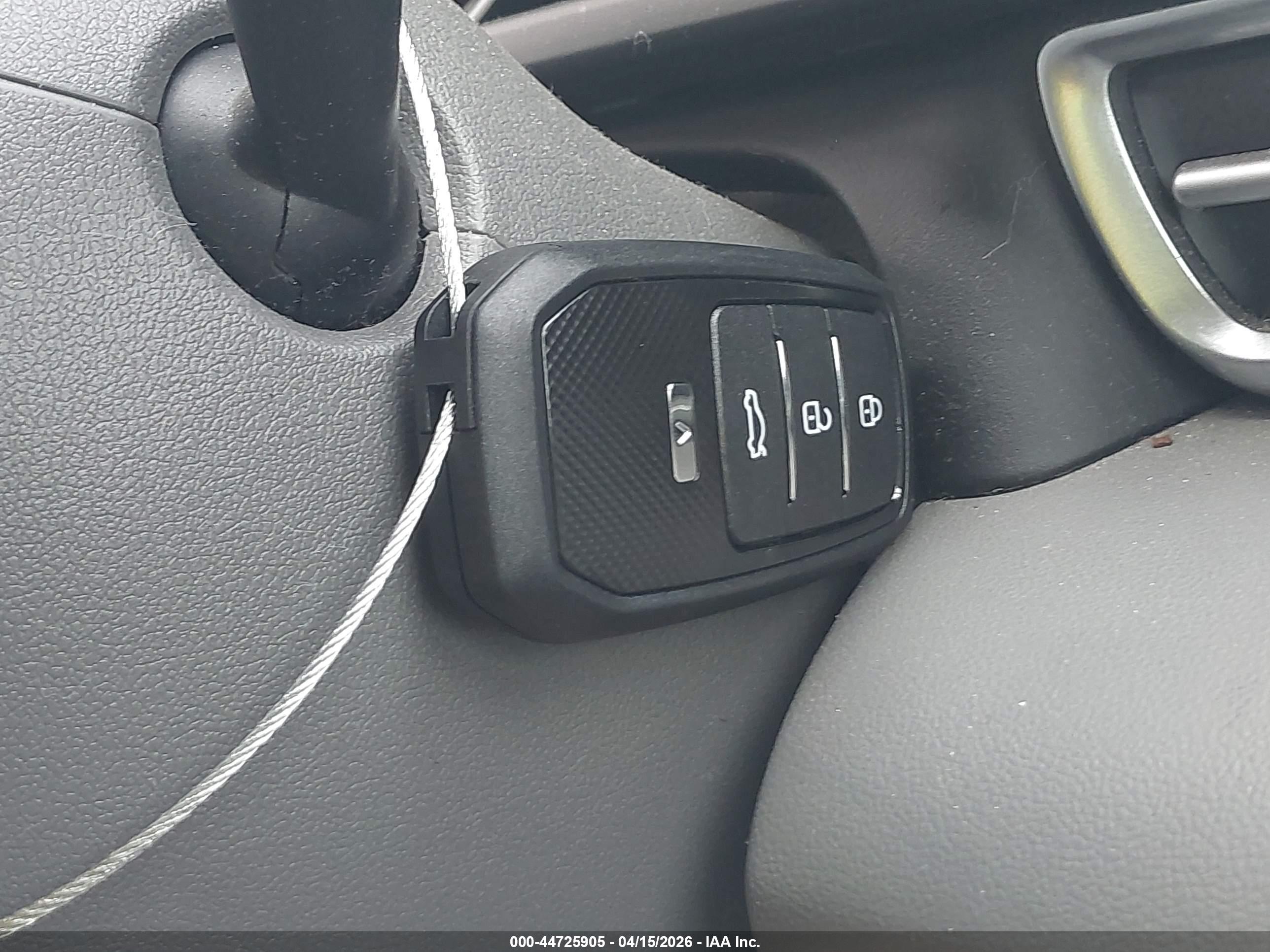 HYUNDAI ELANTRA image 11