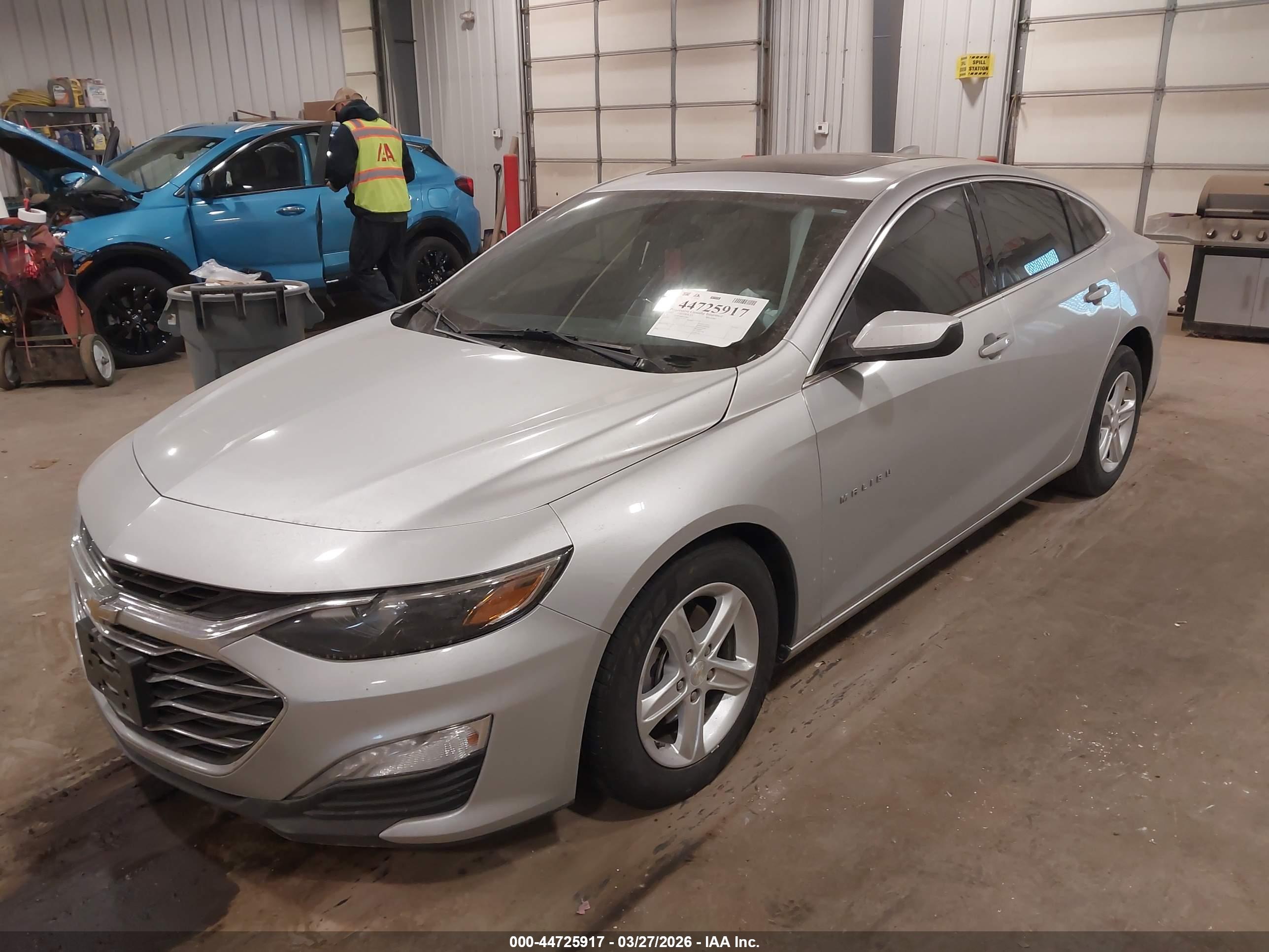 CHEVROLET MALIBU image 2