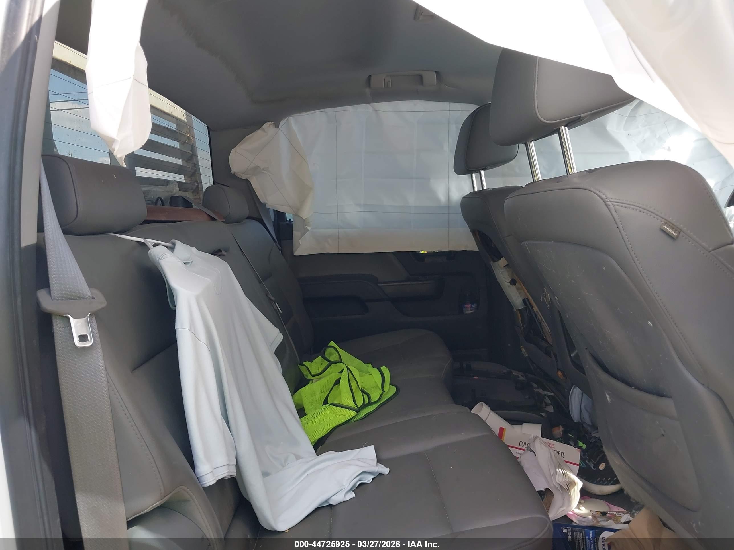 CHEVROLET SILVERADO image 8