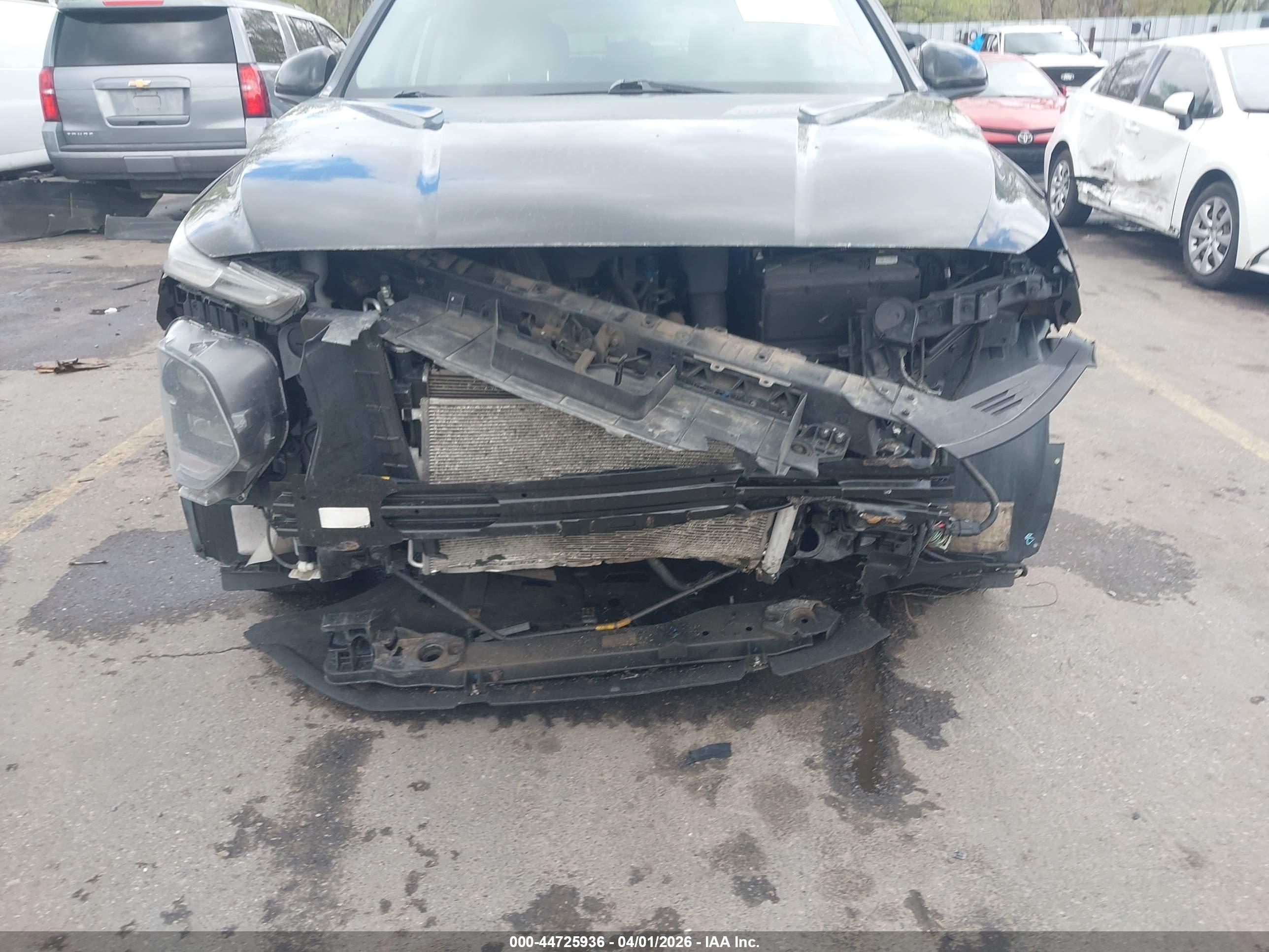 HYUNDAI SANTA image 6