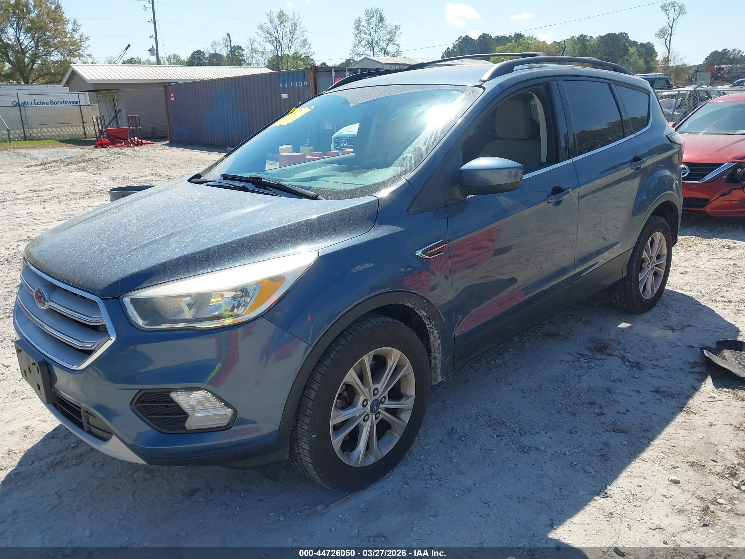 FORD ESCAPE image 2