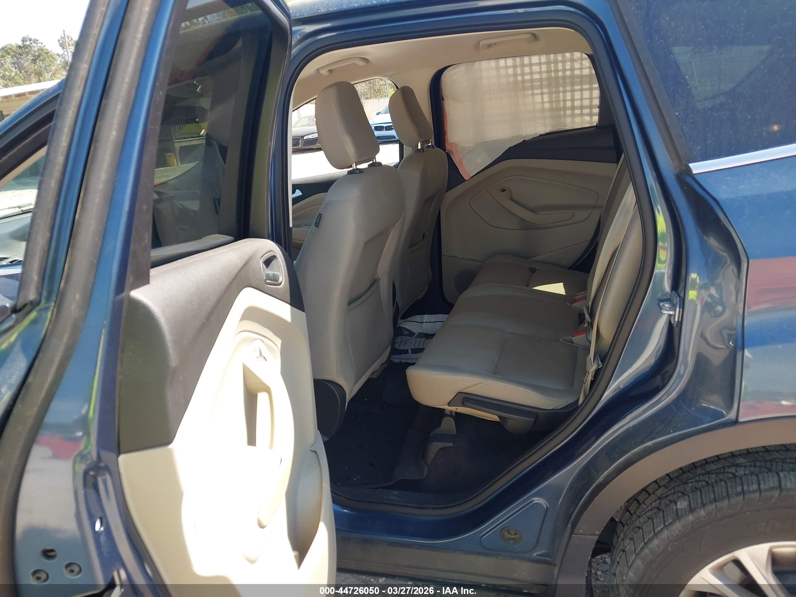 FORD ESCAPE image 8